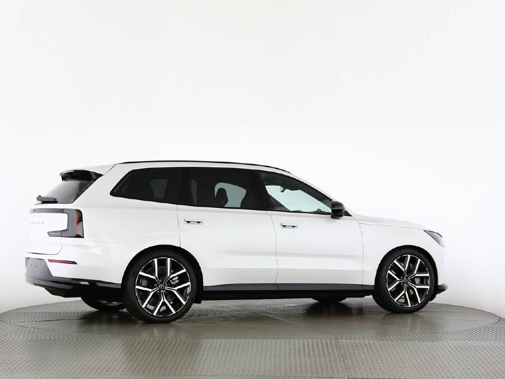 VOLVO EX 90 Twin Performance Ultra AWDD-image-15