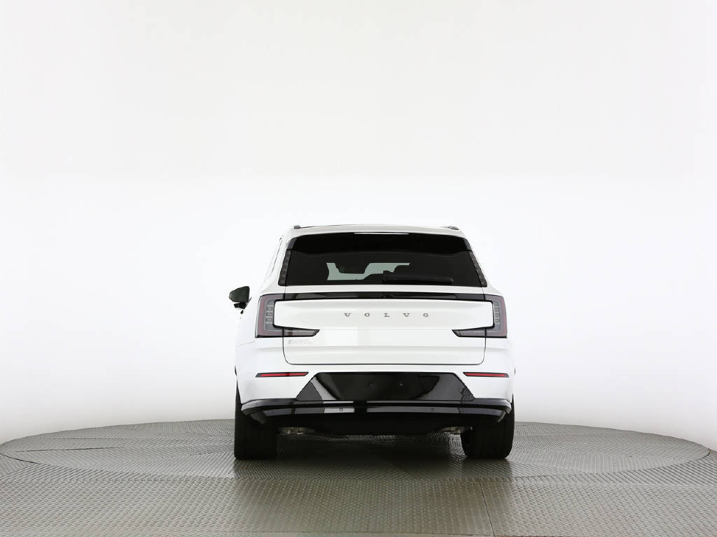 VOLVO EX 90 Twin Performance Ultra AWDD-image-28