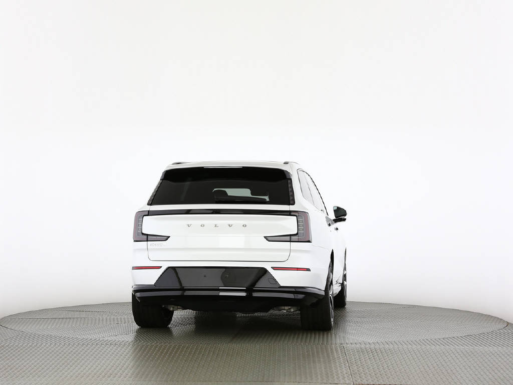 VOLVO EX 90 Twin Performance Ultra AWDD-image-11