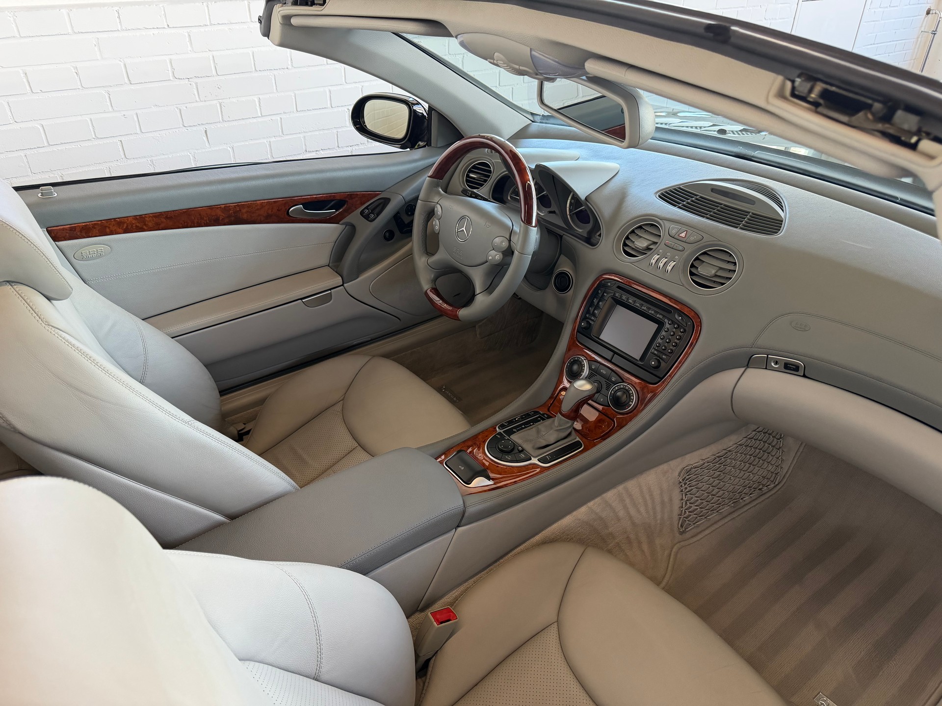 MERCEDES-BENZ SL 500 Automatic-image-10