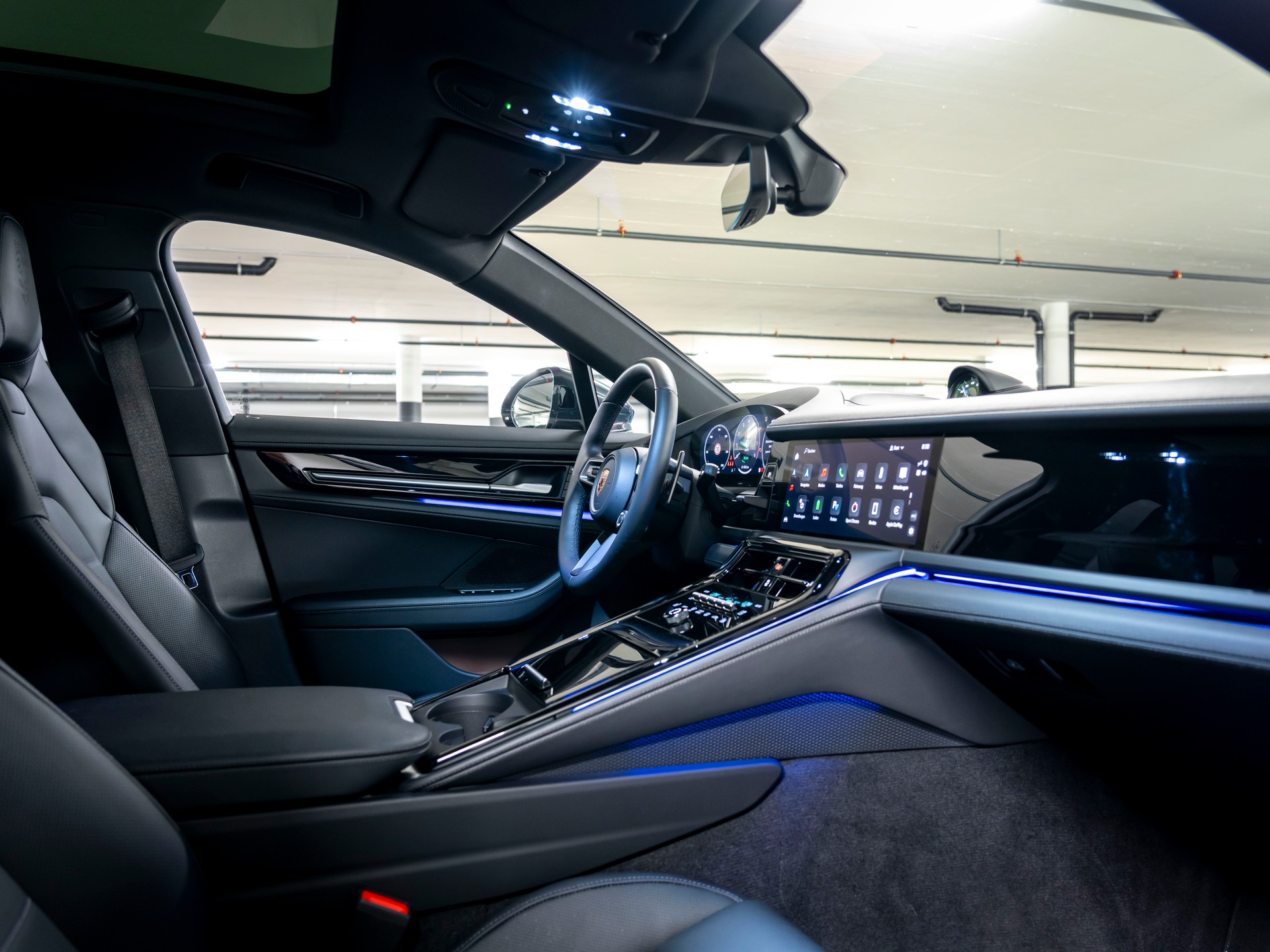 PORSCHE Panamera 4S E-Hybrid PDK-image-22