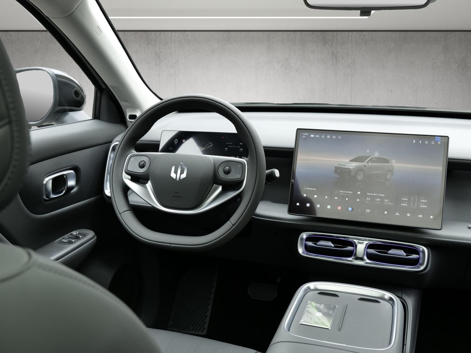 LEAPMOTOR B10 1.5 Hybrid EV-image-11
