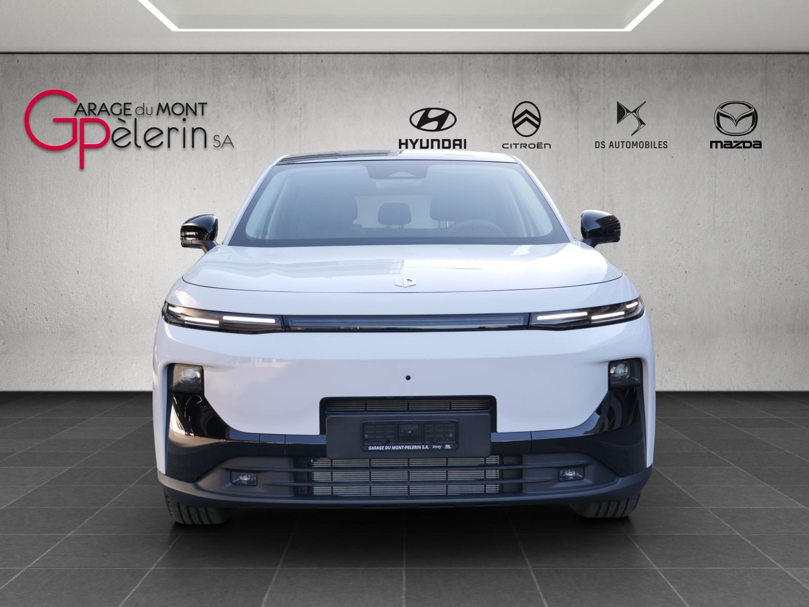 LEAPMOTOR B10 1.5 Hybrid EV-image-5