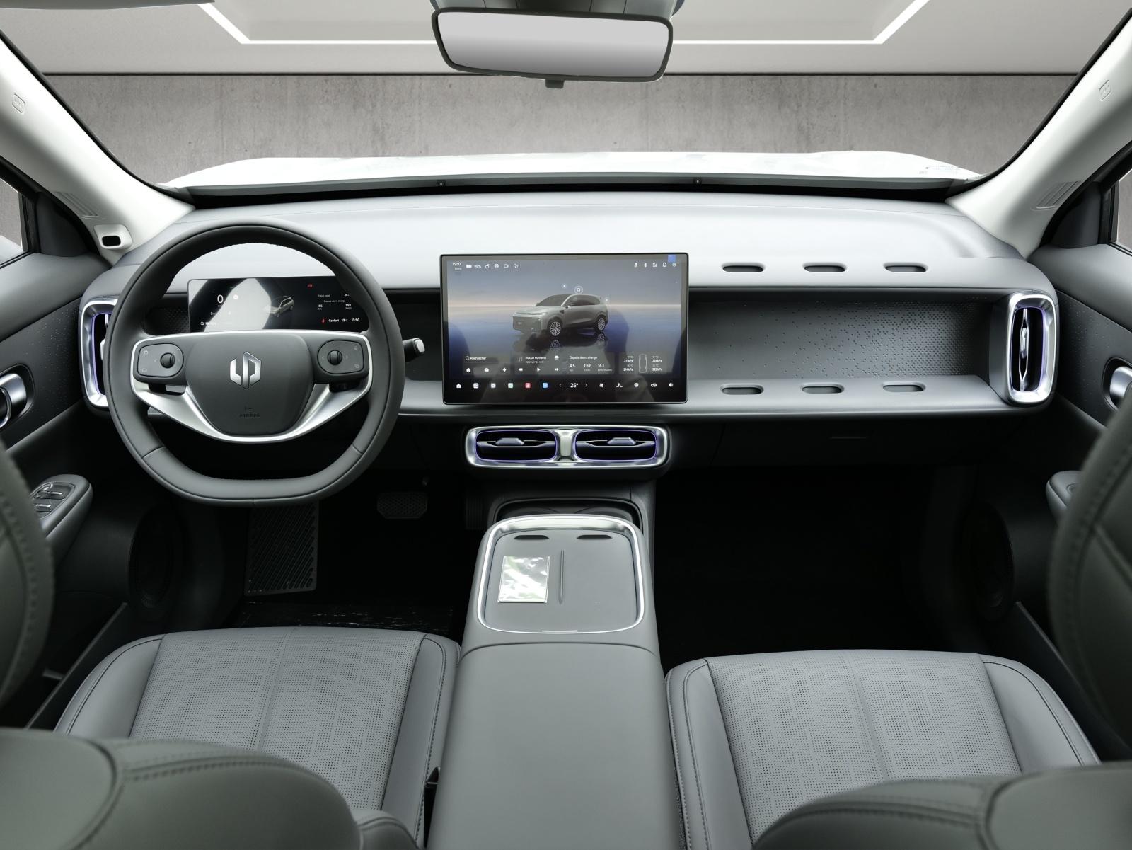 LEAPMOTOR B10 1.5 Hybrid EV-image-12