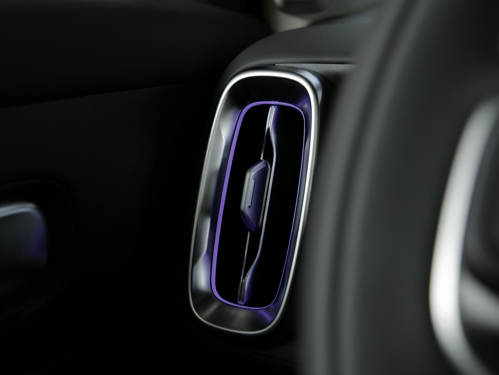 LEAPMOTOR B10 1.5 Hybrid EV-image-30