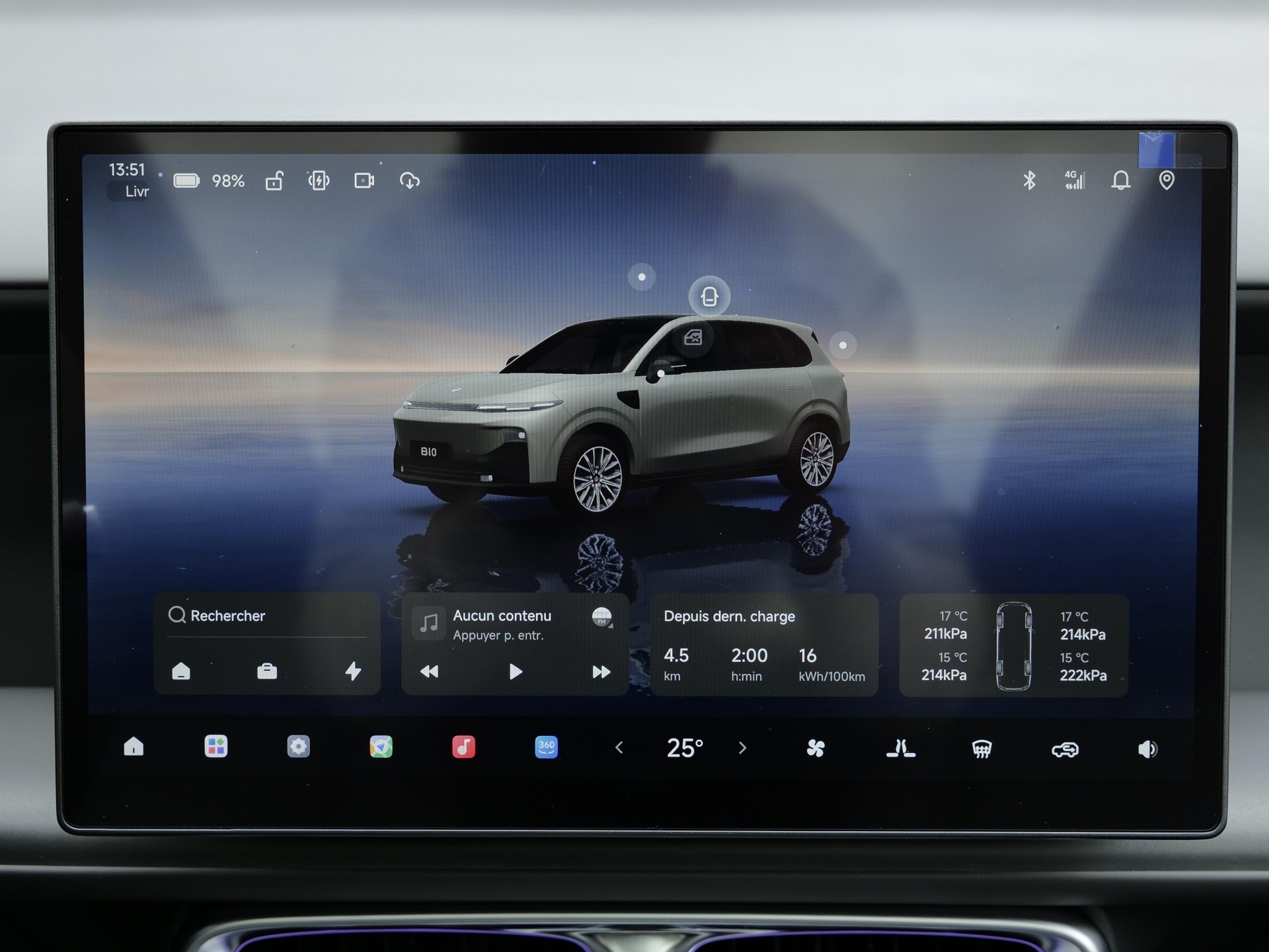 LEAPMOTOR B10 1.5 Hybrid EV-image-13