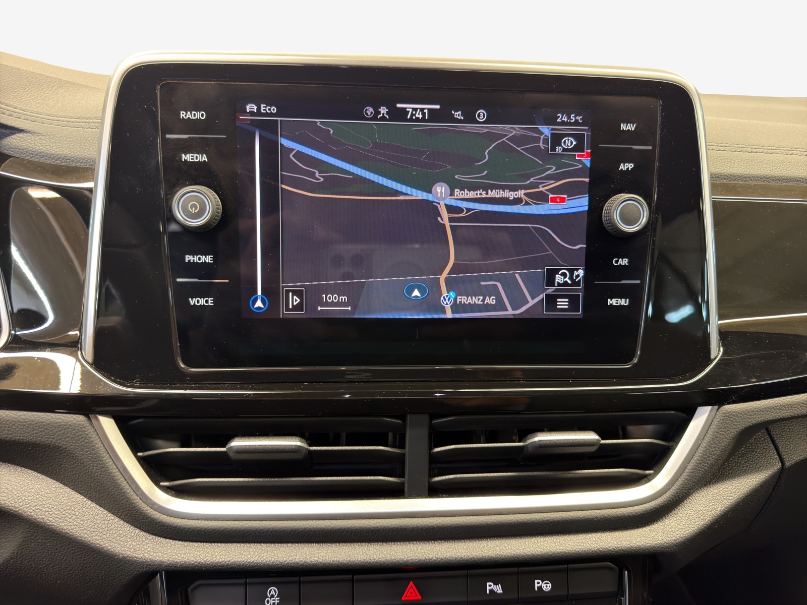 VW T-Roc 2.0 TSI R-Line DSG 4Motion-image-10