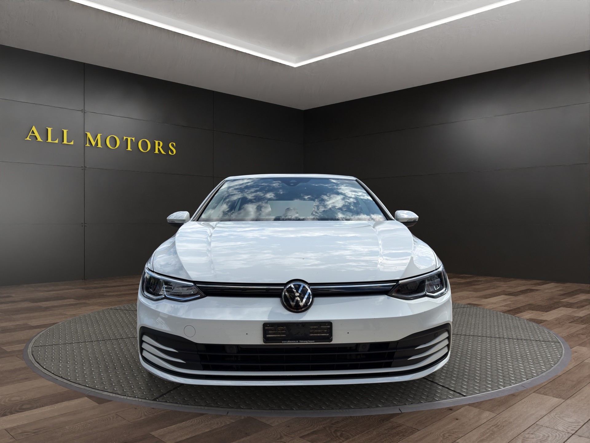 VW Golf 1.5 e TSI ACT Life DSG-image-3
