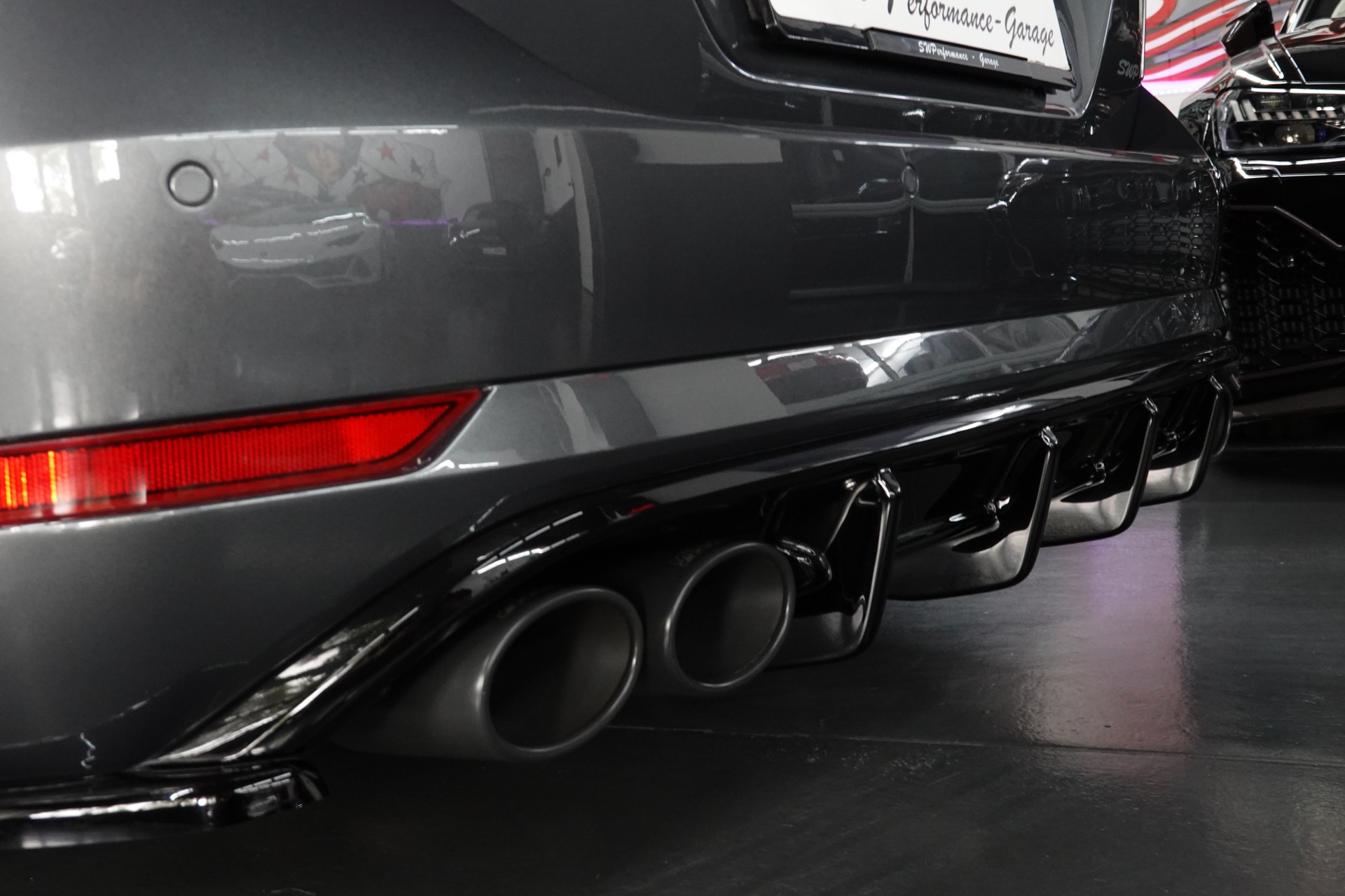 VW GOLF VARIANT 2.0 TSI R 4MOTION DSG DEEP ON TOP-image-15