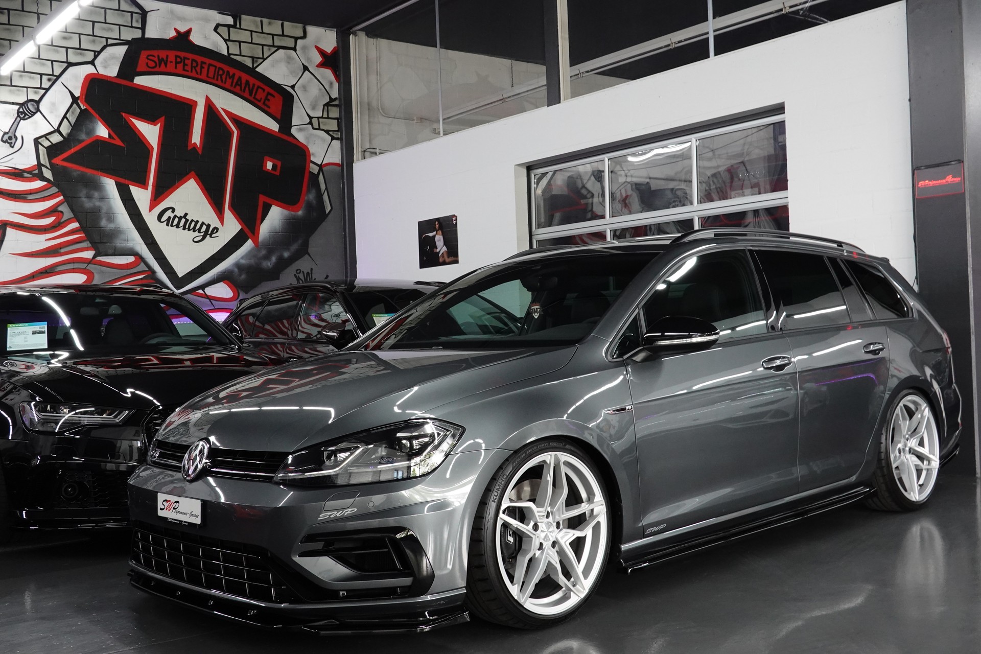 VW GOLF VARIANT 2.0 TSI R 4MOTION DSG DEEP ON TOP-image-6