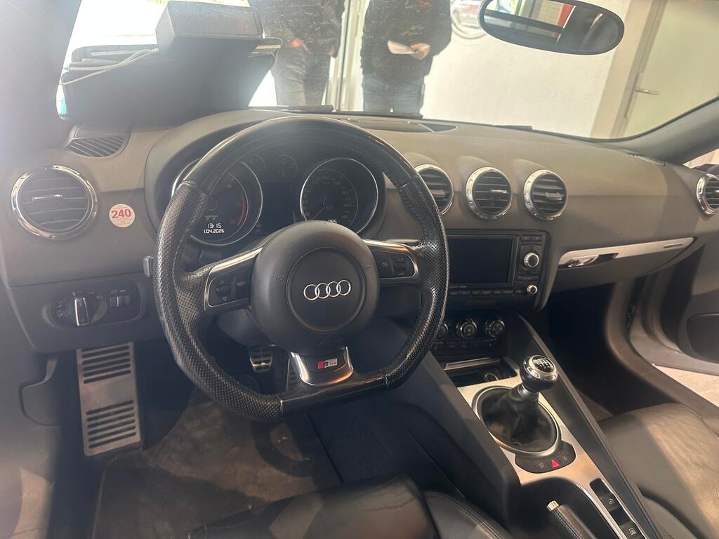 AUDI 2.0 TDI quattro-image-3