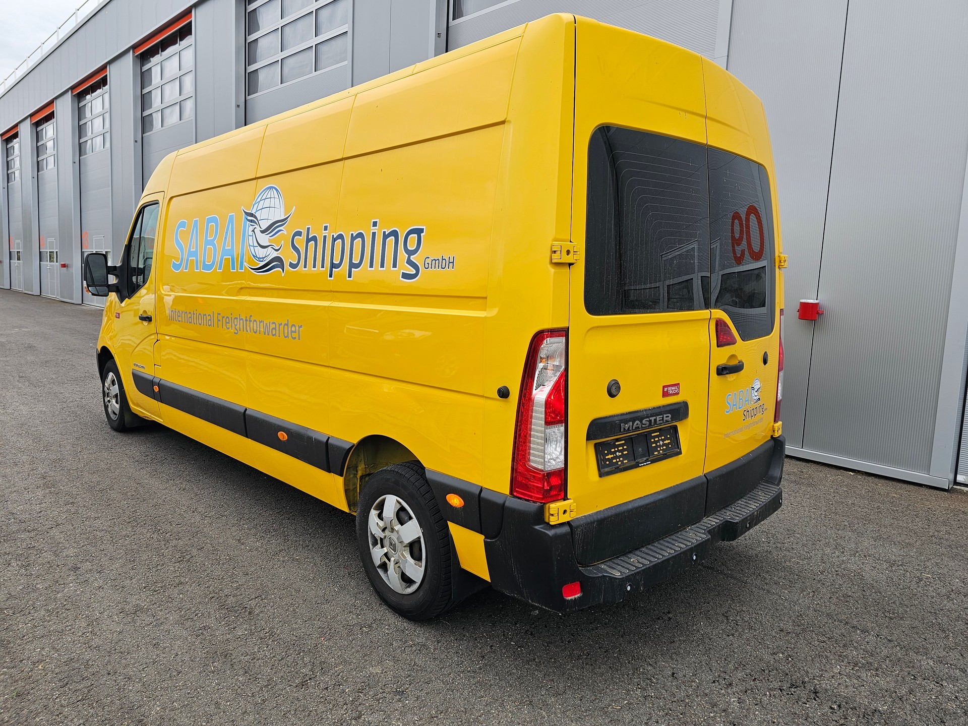 RENAULT Master T35 ENERGY 2.3dCi 135 L3H2-image-2