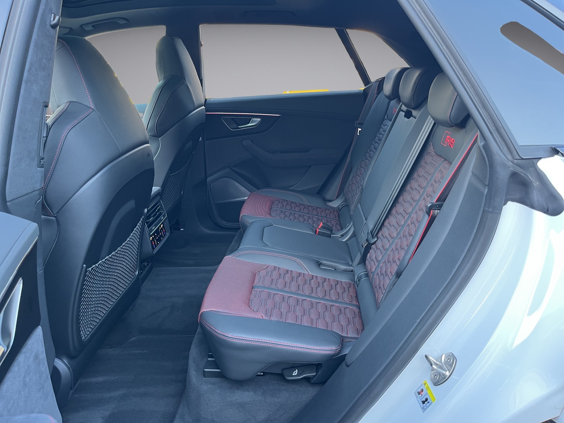 AUDI RSQ8 performance quattro*Standheizung, AHK, Panodach, (5-Jahre Garantie)-image-9