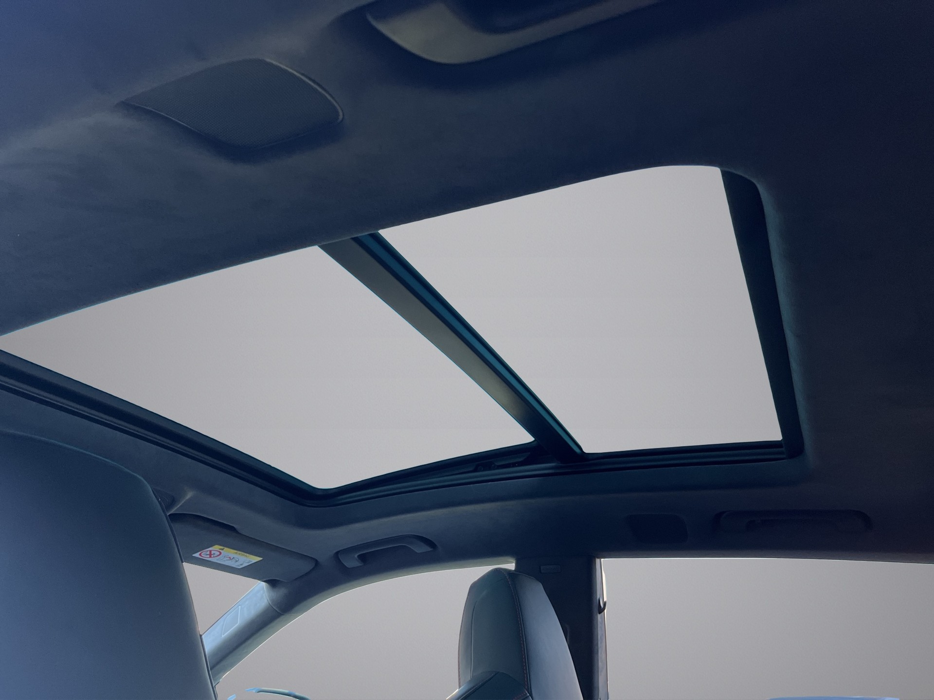 AUDI RSQ8 performance quattro*Standheizung, AHK, Panodach, (5-Jahre Garantie)-image-11