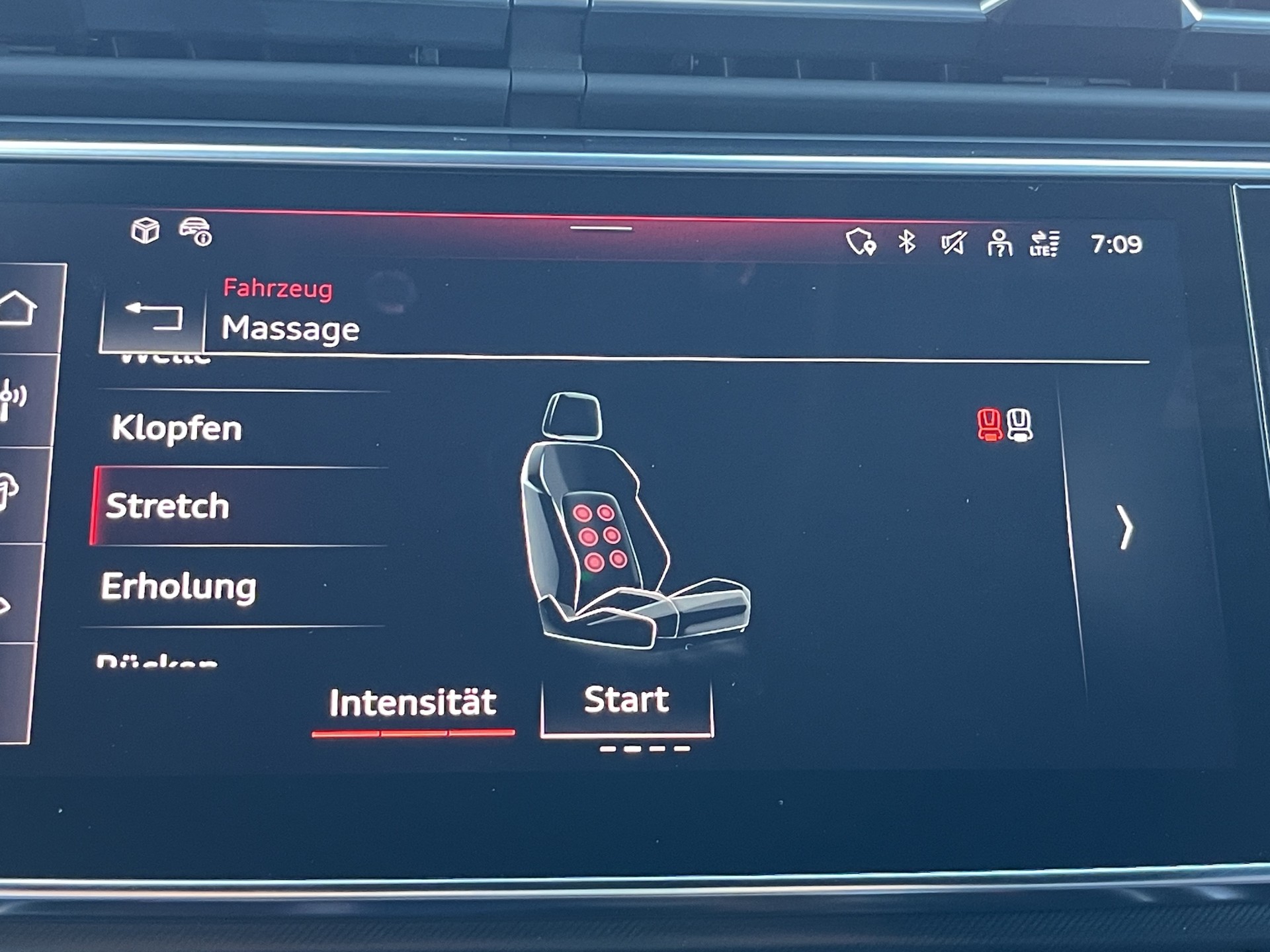 AUDI RSQ8 performance quattro*Standheizung, AHK, Panodach, (5-Jahre Garantie)-image-22