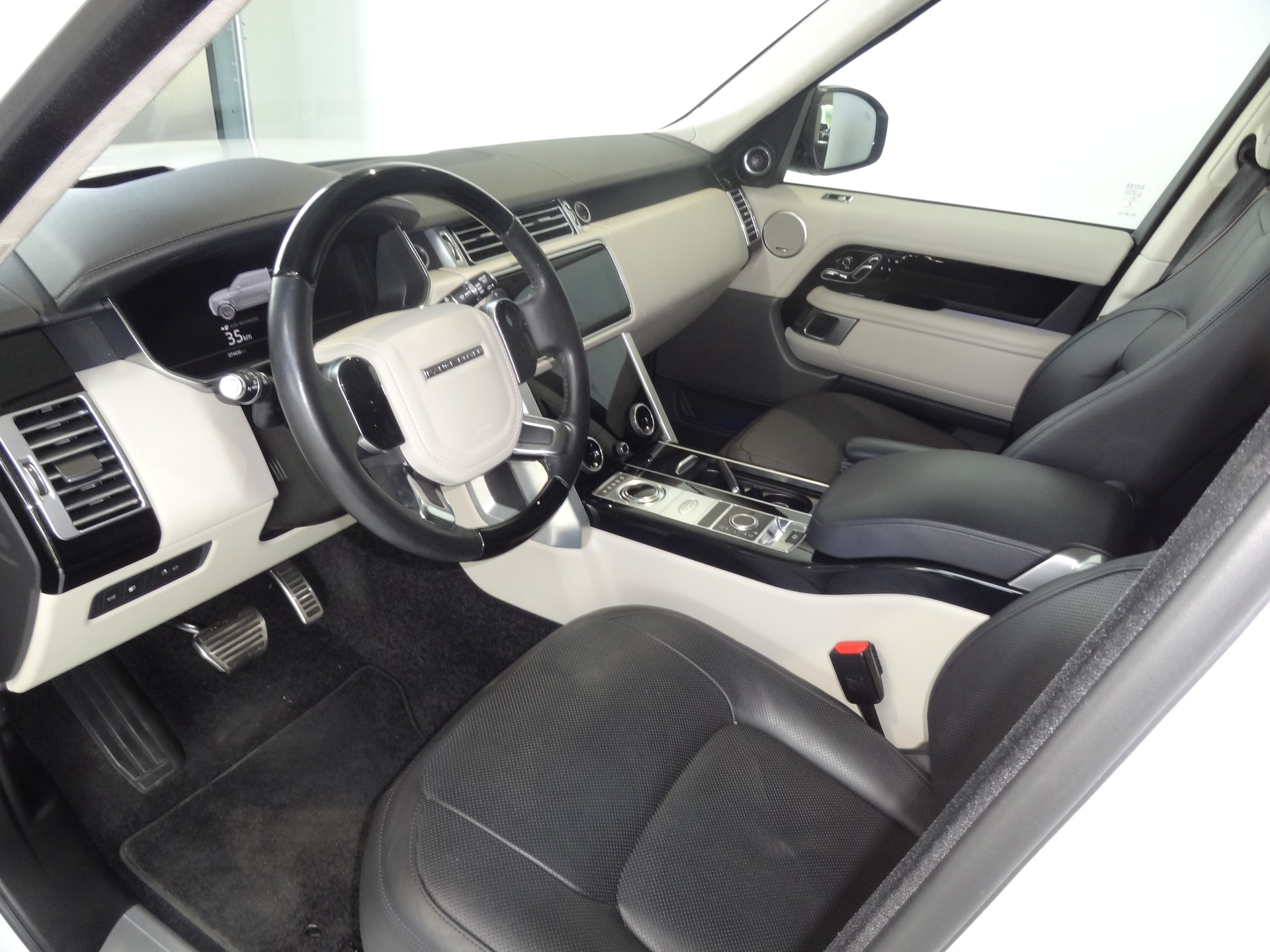 LAND ROVER Range Rover 2.0 Si4 P400e PHEV Vogue Automatic-image-4