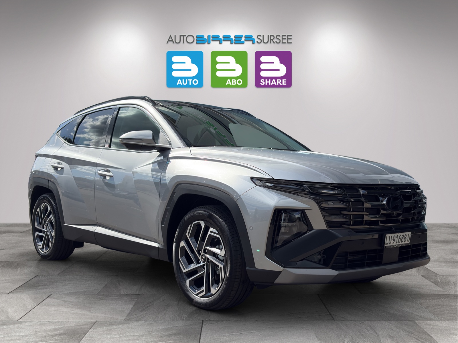 HYUNDAI Tucson 1.6 T-GDi PHEV Vertex Swiss Edition 4WD-image-2