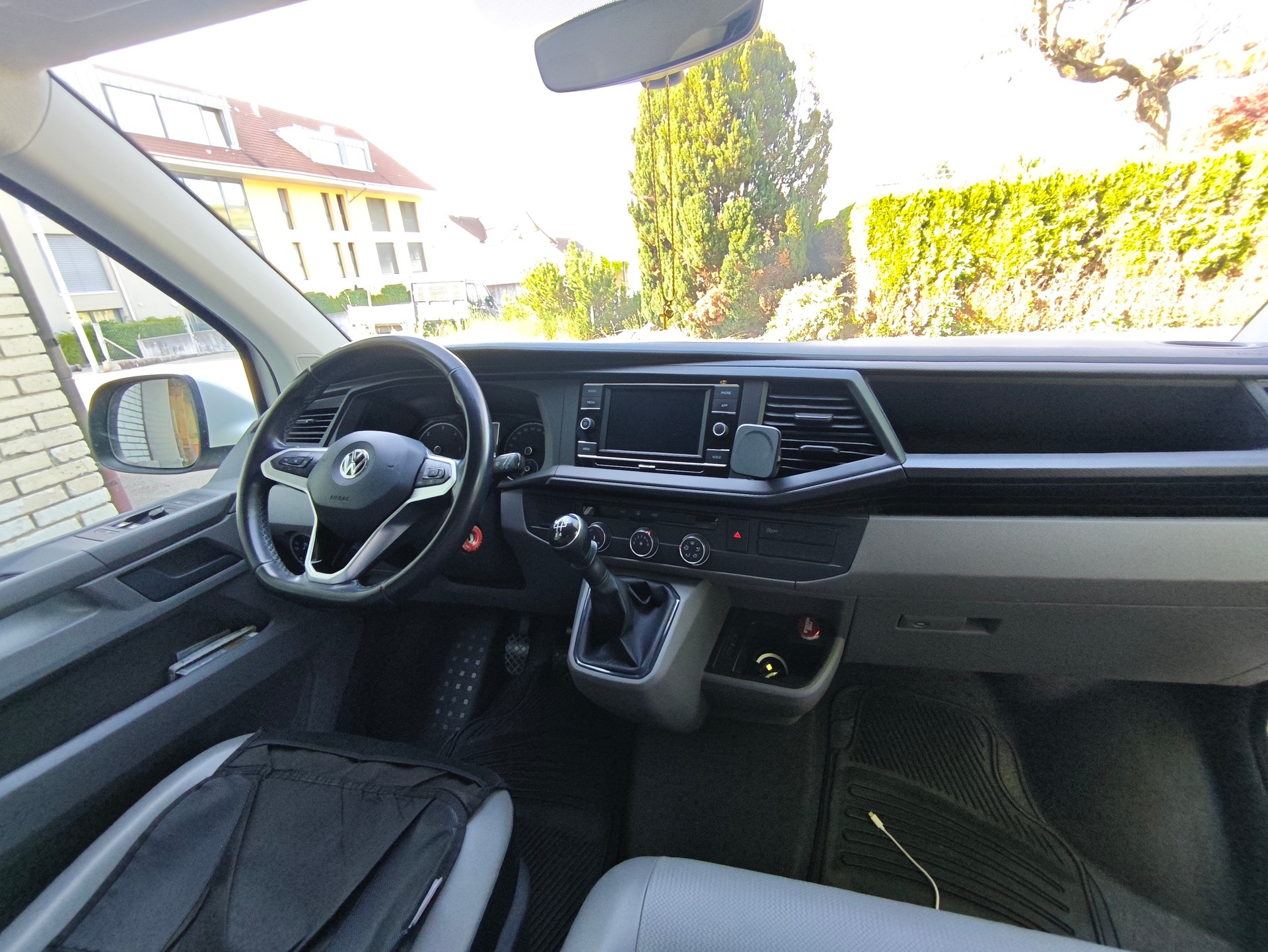 VW 2.0 TDI 110 Entry-image-2