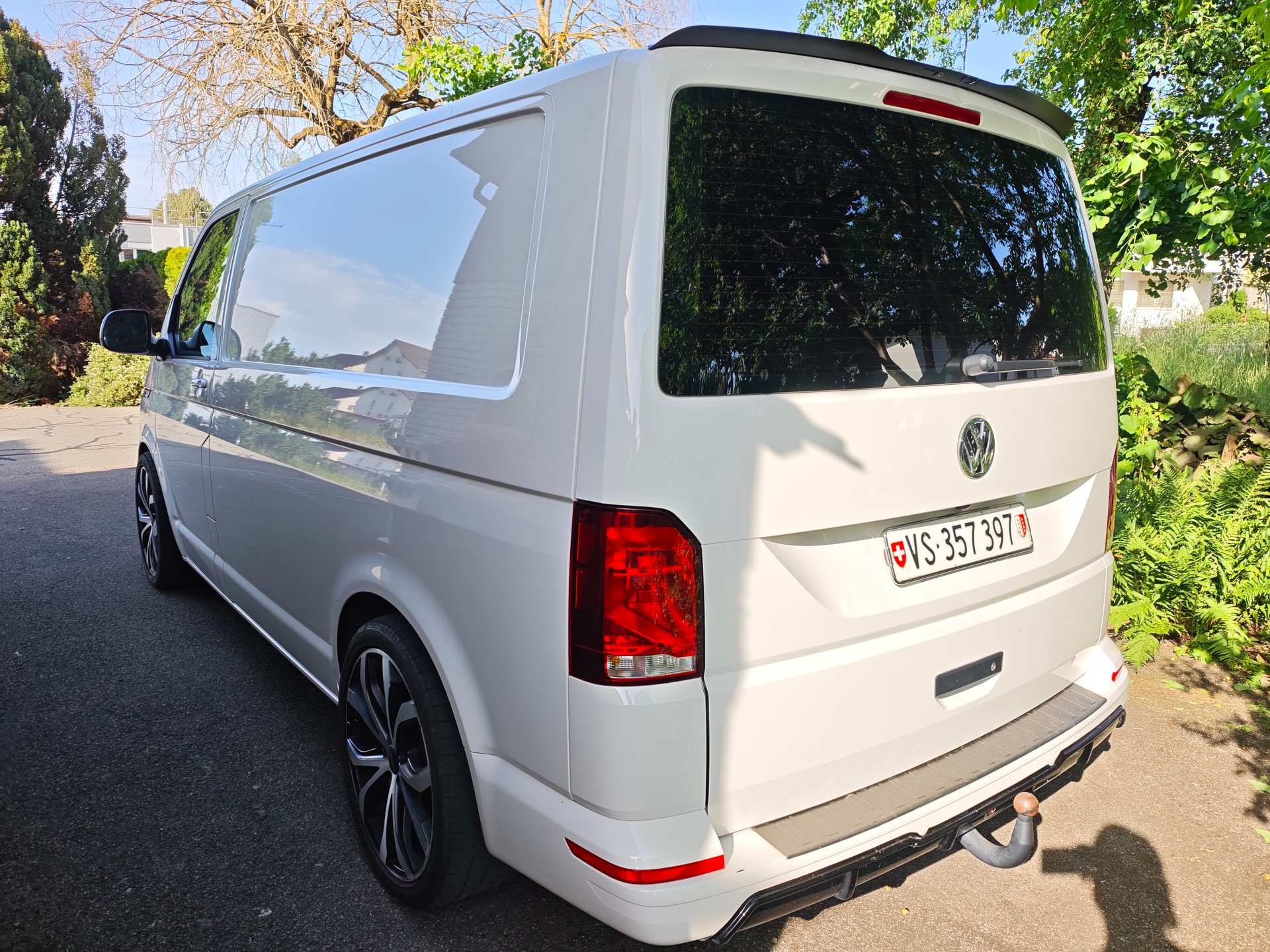 VW 2.0 TDI 110 Entry-image-1