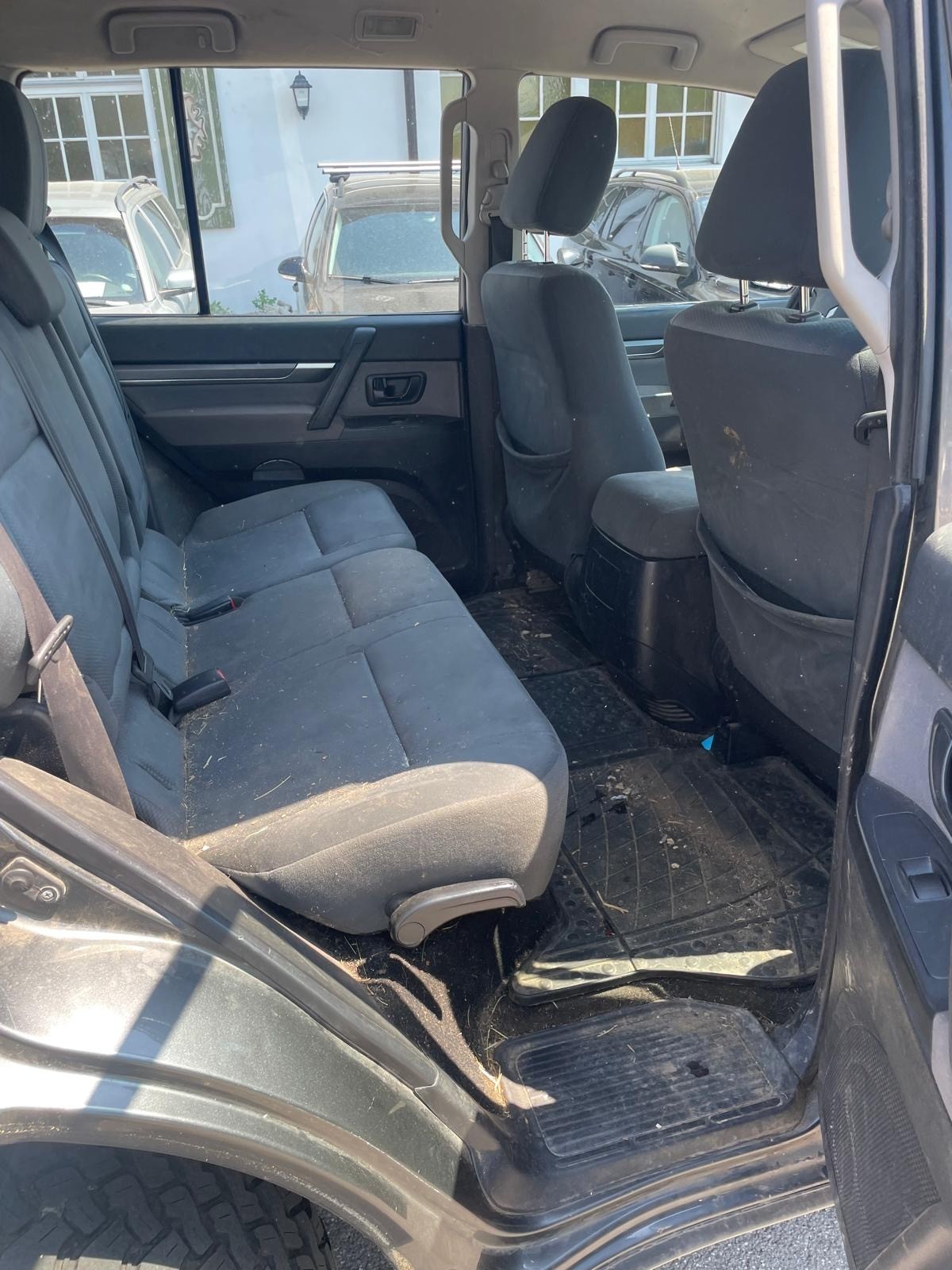 MITSUBISHI Pajero 3.2 DI-D Swiss Professional Plus-image-8