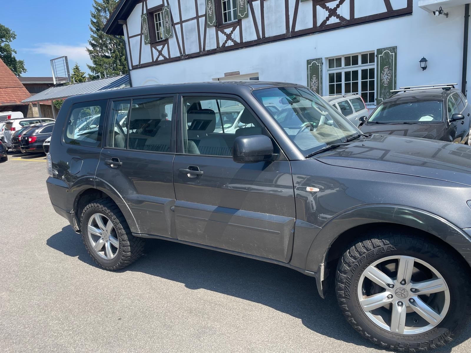 MITSUBISHI Pajero 3.2 DI-D Swiss Professional Plus-image-6