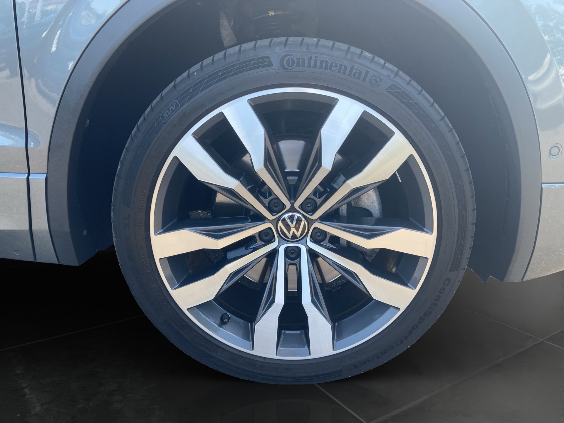 VW Tiguan Allspace-image-7