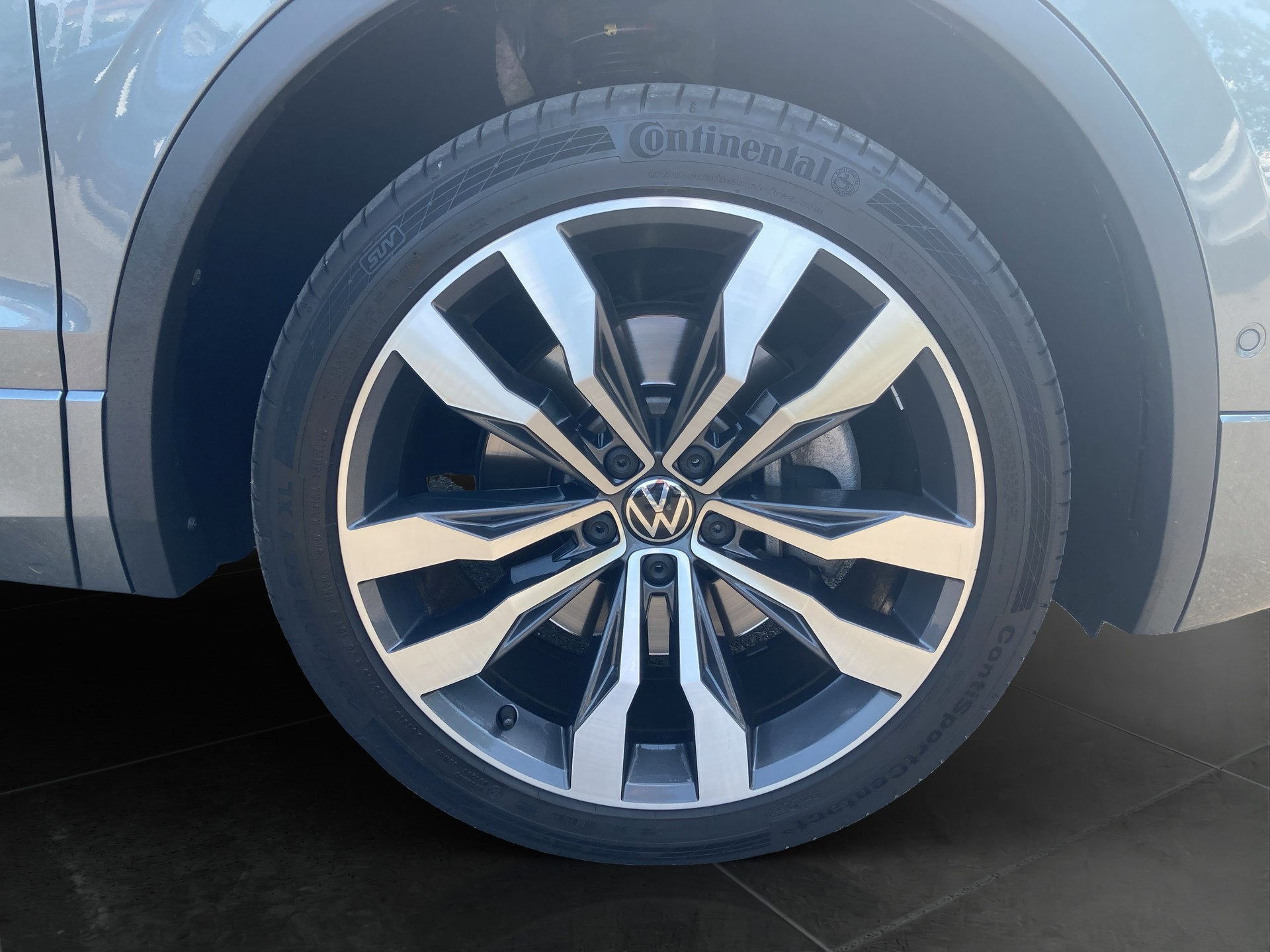 VW Tiguan Allspace 2.0 TDI SCR R-Line DSG-image-9