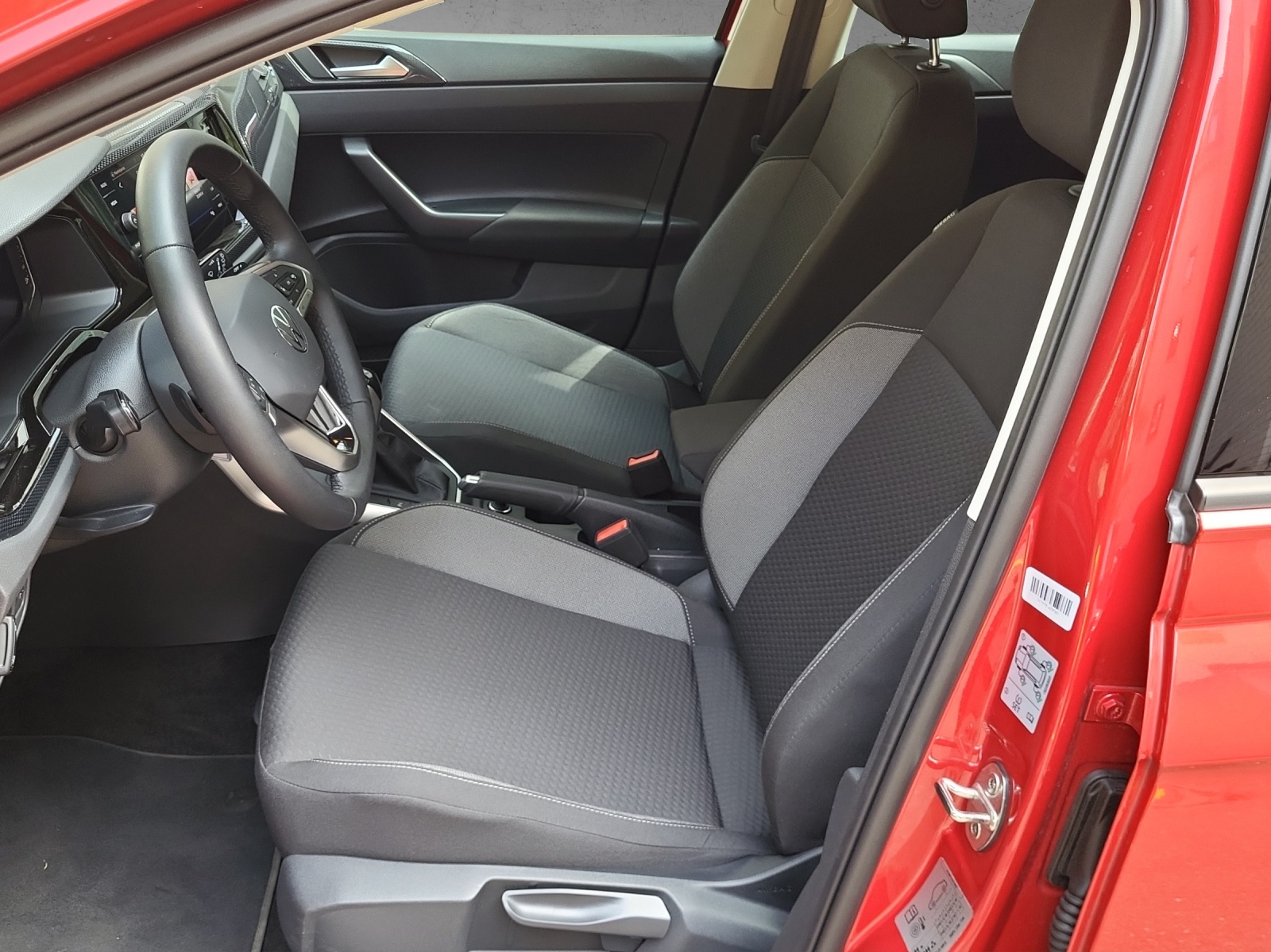 VW Polo Life 1.0TSI 115PS DSG-image-8