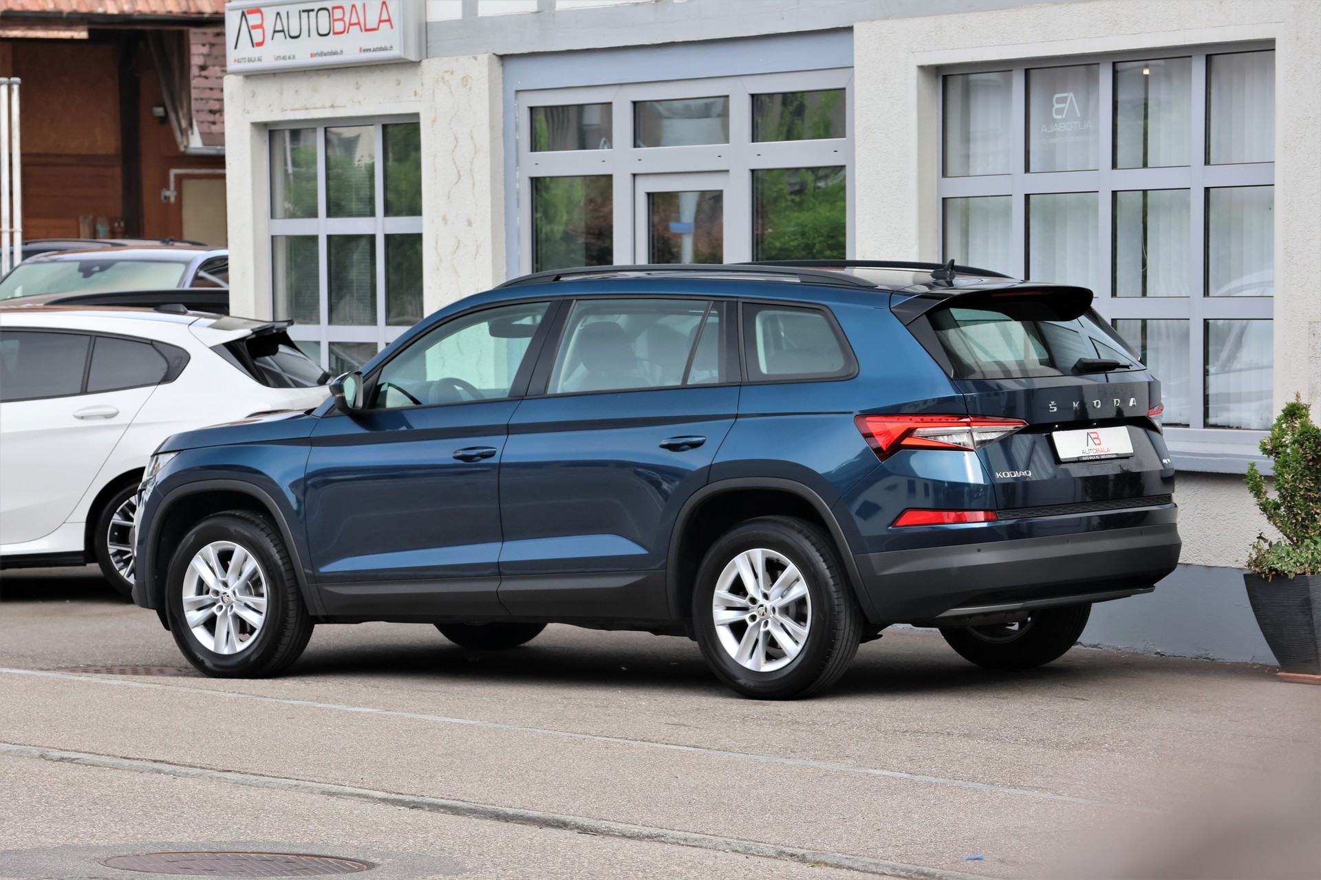 SKODA Kodiaq 2.0 TDI CR Ambition 4x4 DSG (CH)-image-4