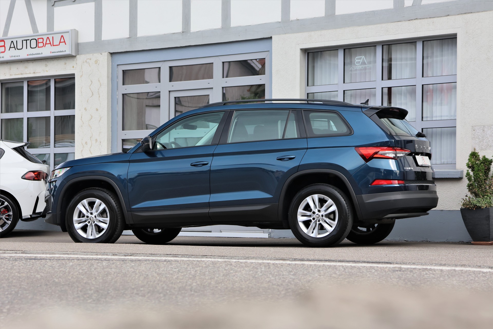SKODA Kodiaq 2.0 TDI CR Ambition 4x4 DSG (CH)-image-3
