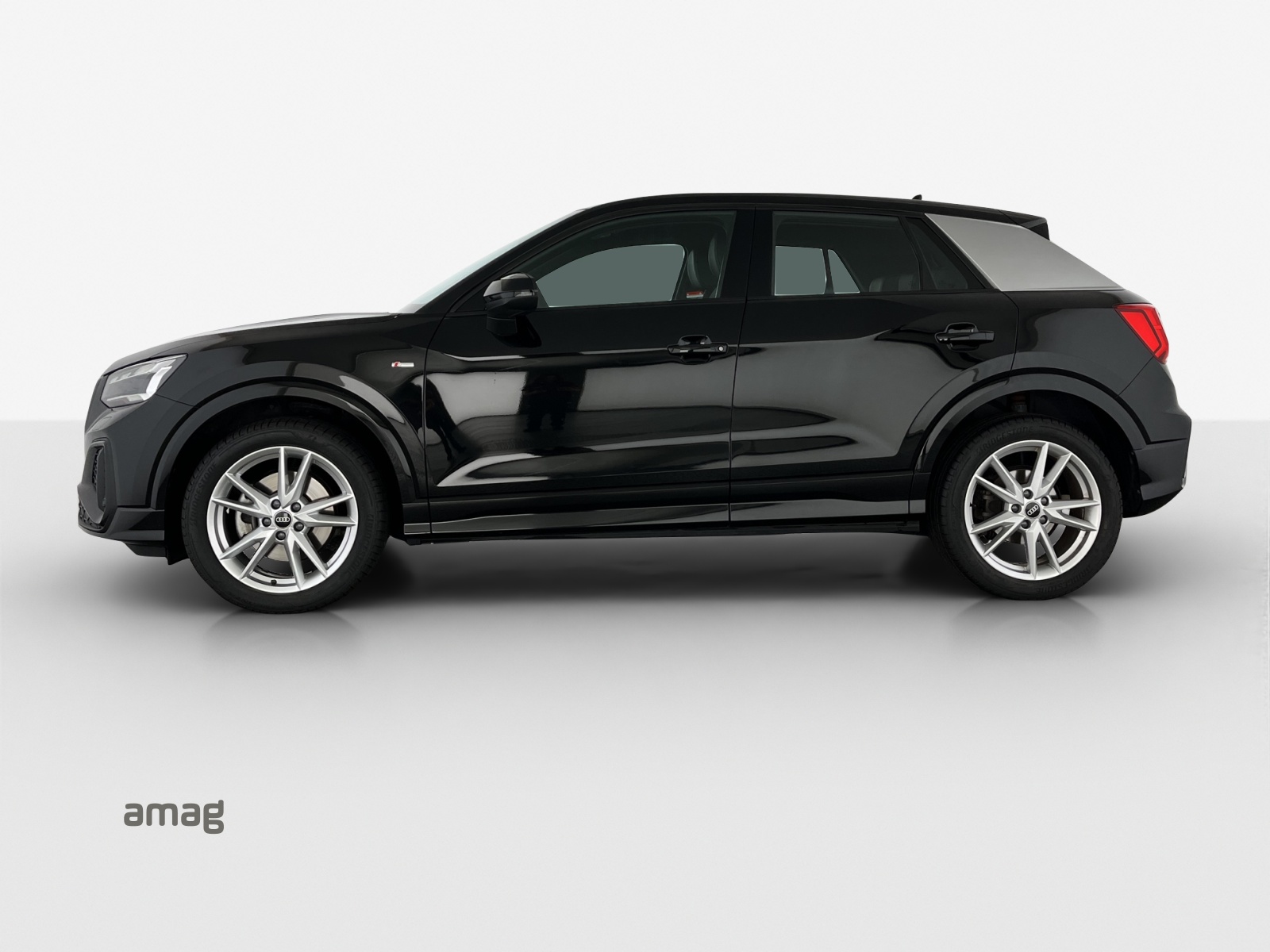AUDI Q2 40 TFSI S line quattro S-tronic-image-1