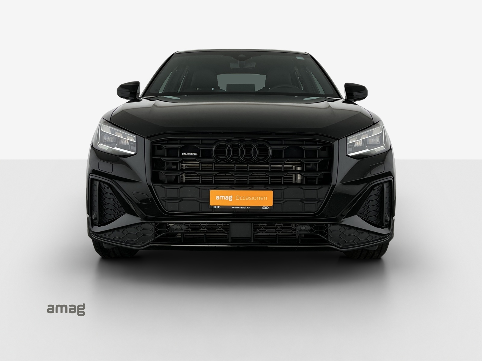 AUDI Q2 40 TFSI S line quattro S-tronic-image-6