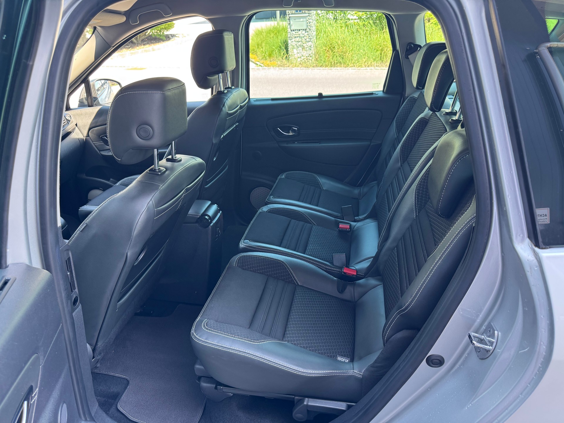 RENAULT Grand Scénic 1.5 dCi Bose EDC-image-6