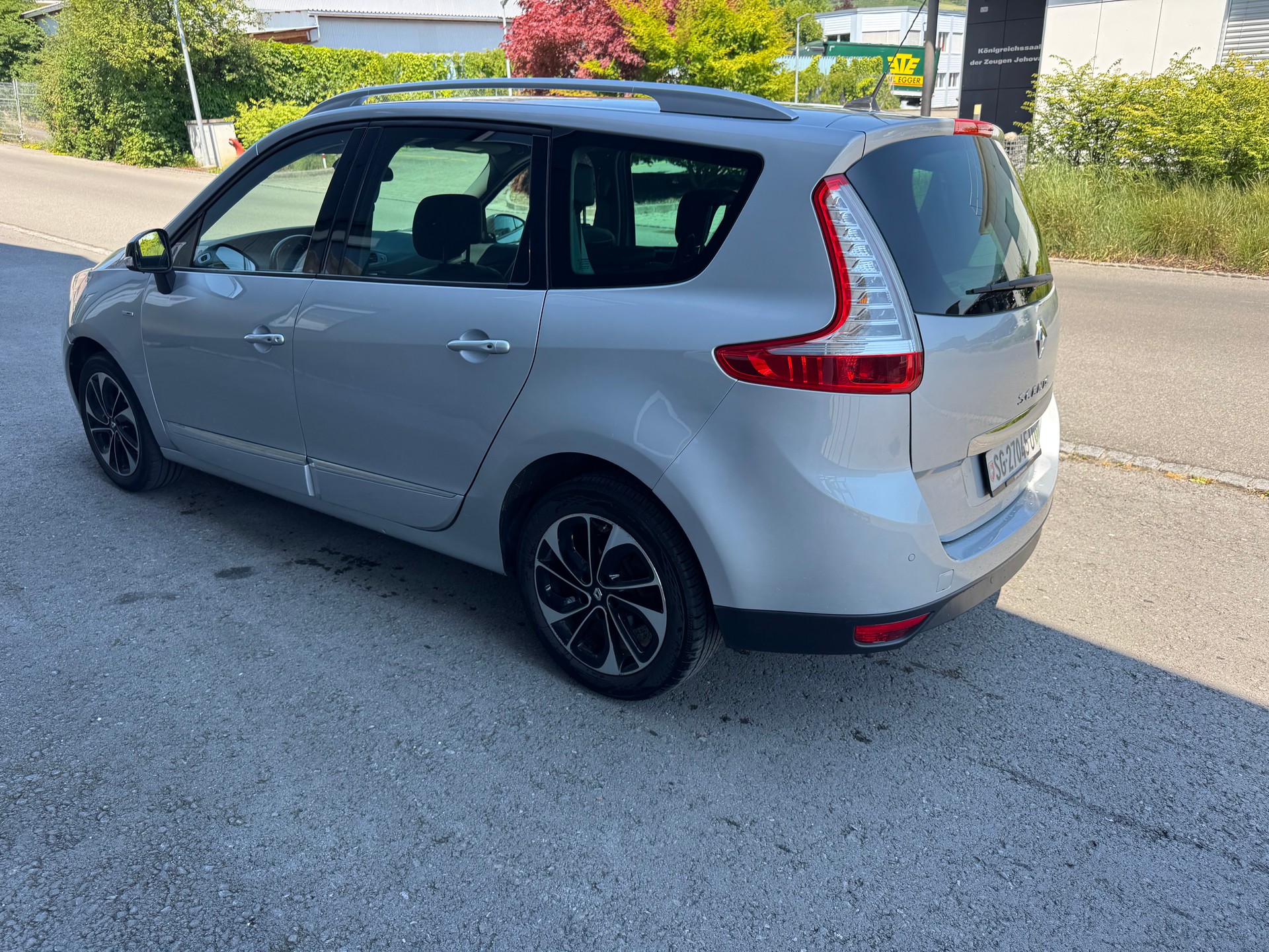 RENAULT Grand Scénic 1.5 dCi Bose EDC-image-8
