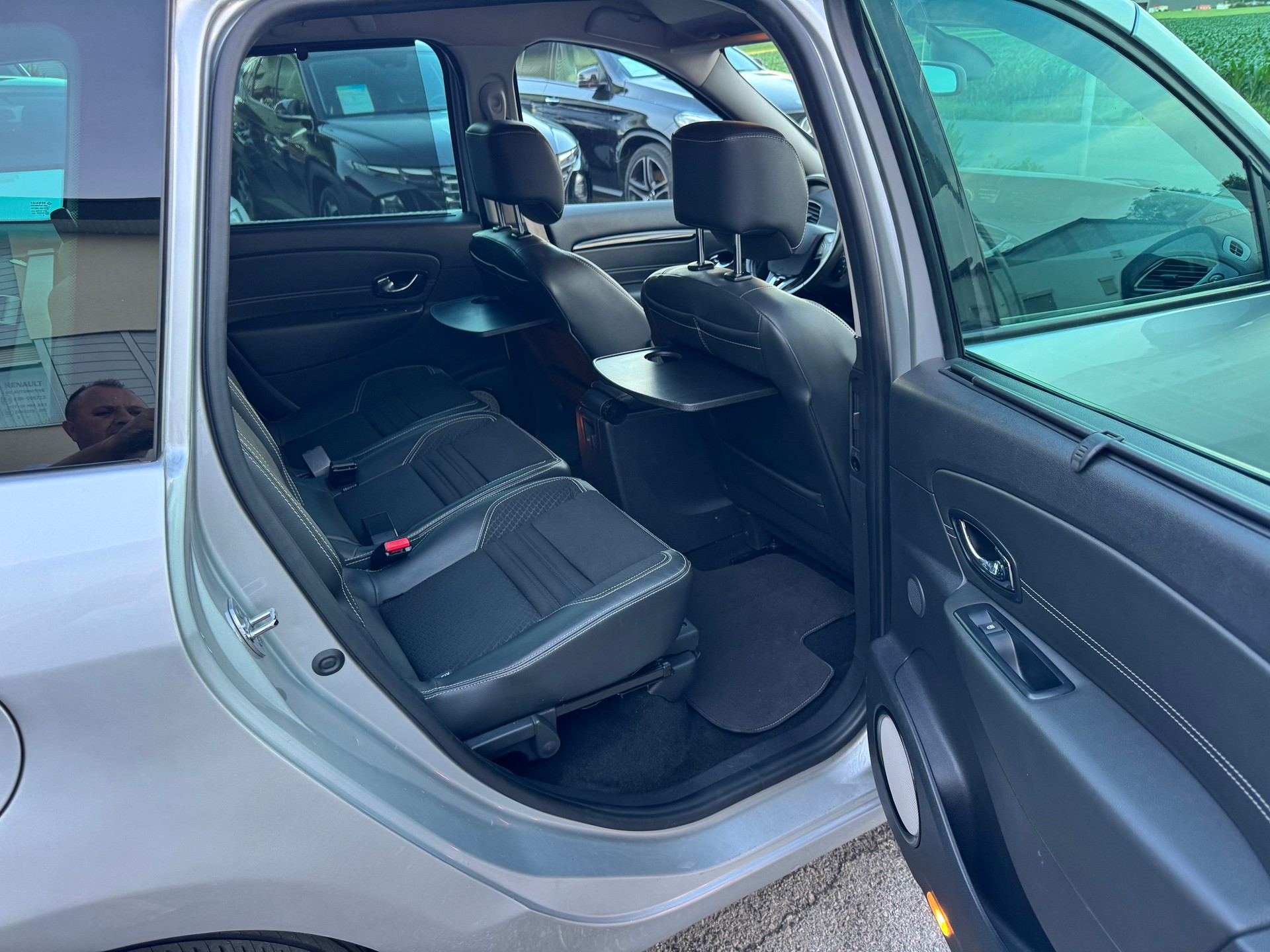 RENAULT Grand Scénic 1.5 dCi Bose EDC-image-10