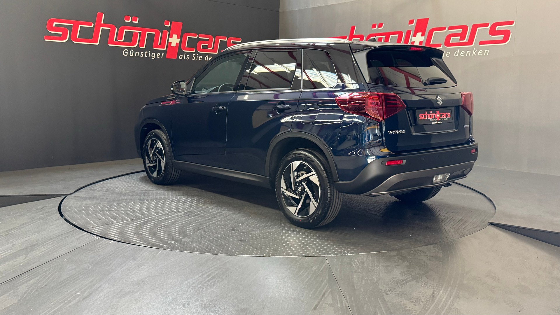 SUZUKI Vitara 1.4 Boosterjet Compact Top 4x4 Hybrid-showroom-element-3