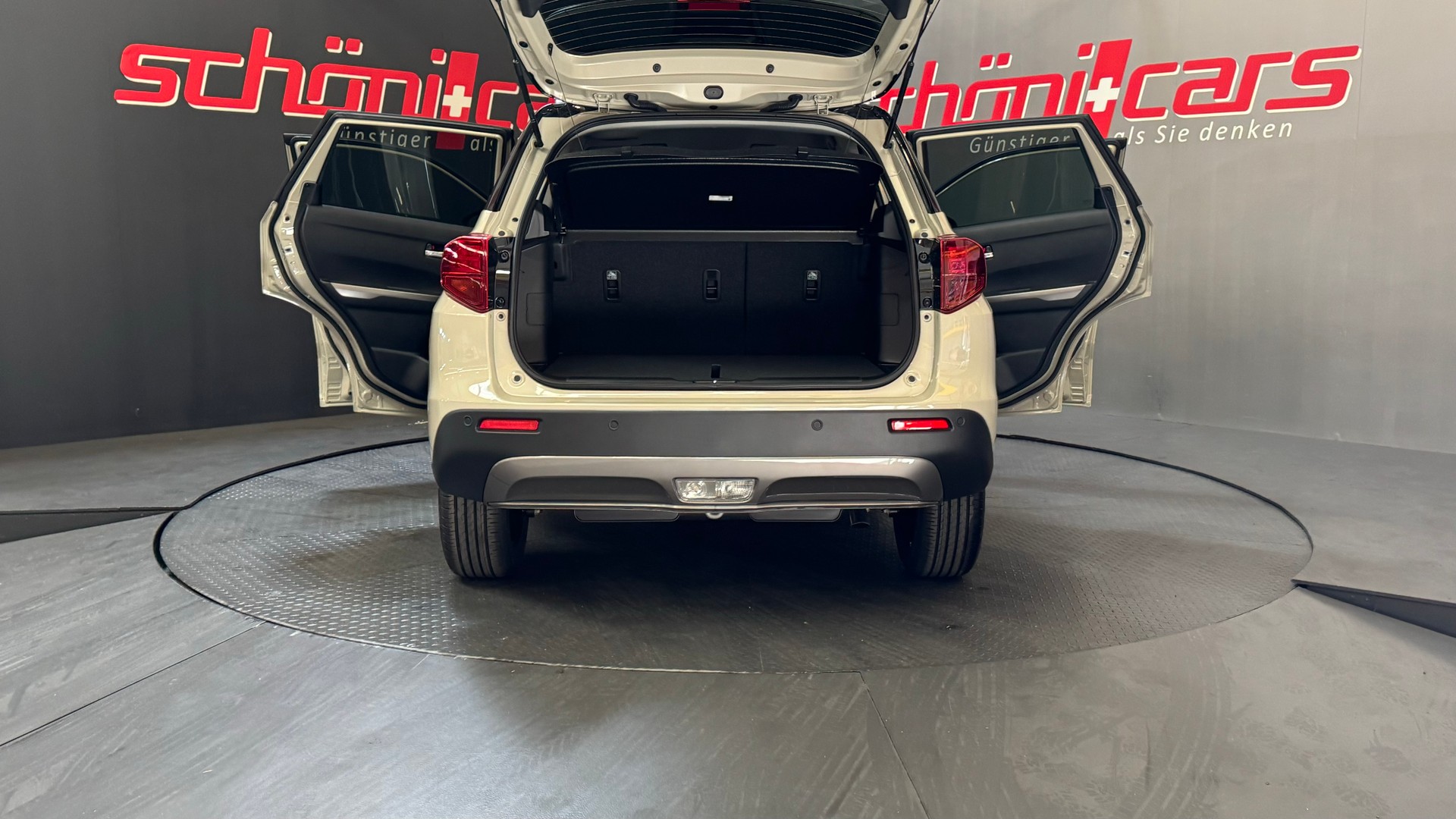 SUZUKI Vitara 1.4 Boosterjet Compact Top 4x4 Hybrid-image-24