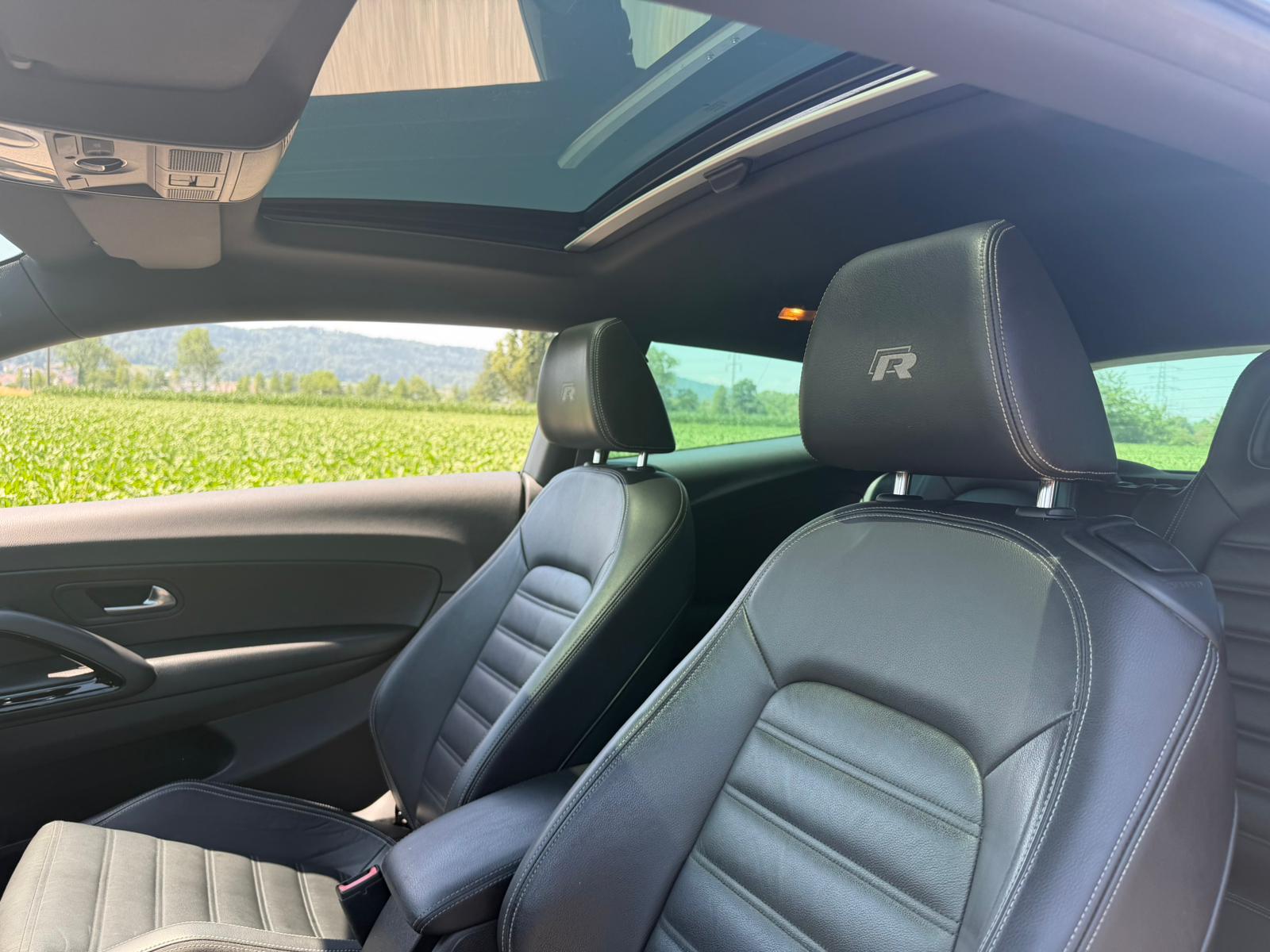 VW SCIROCCO R-image-9