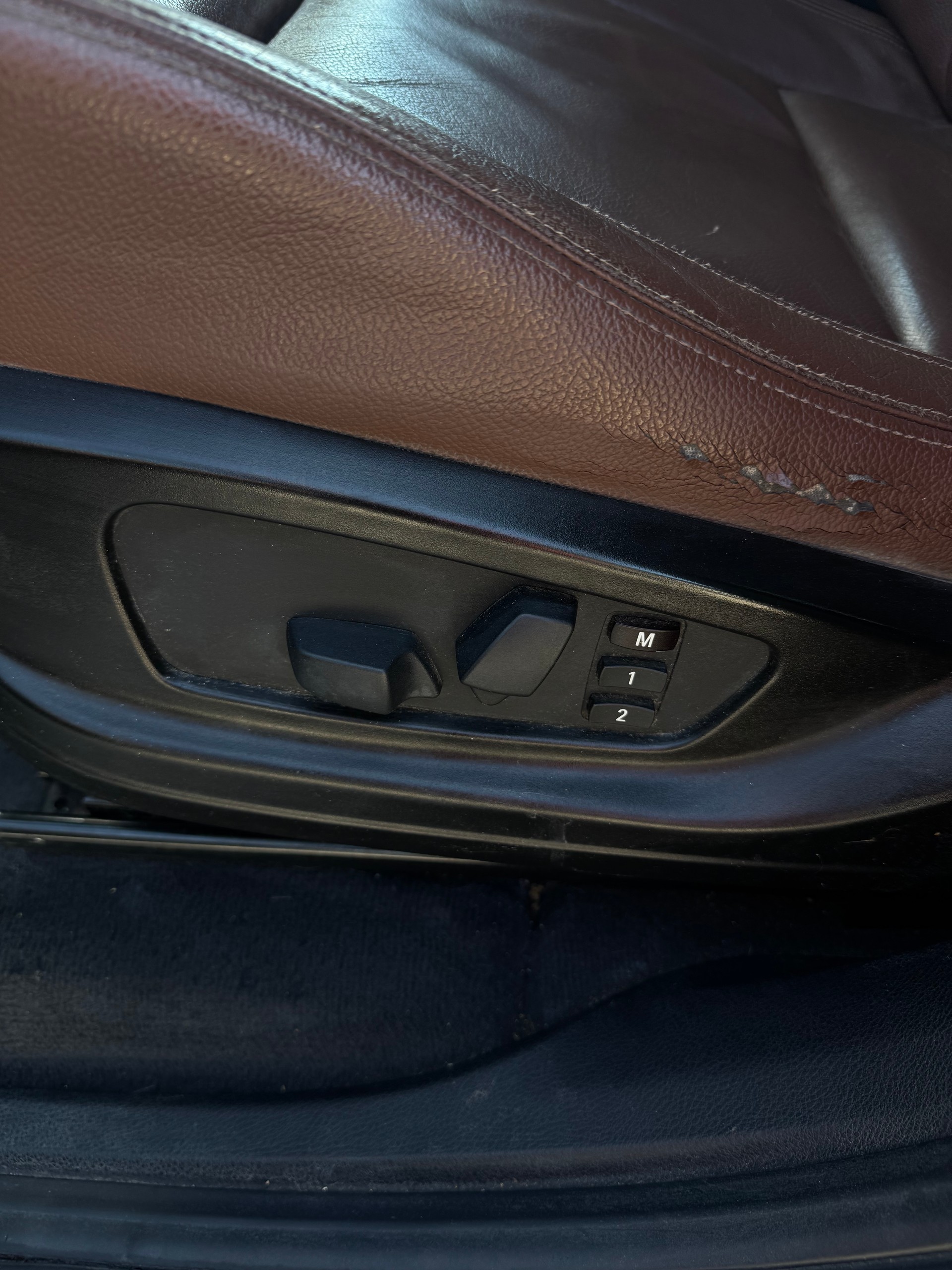 BMW X5 xDrive 30d Steptronic-image-16