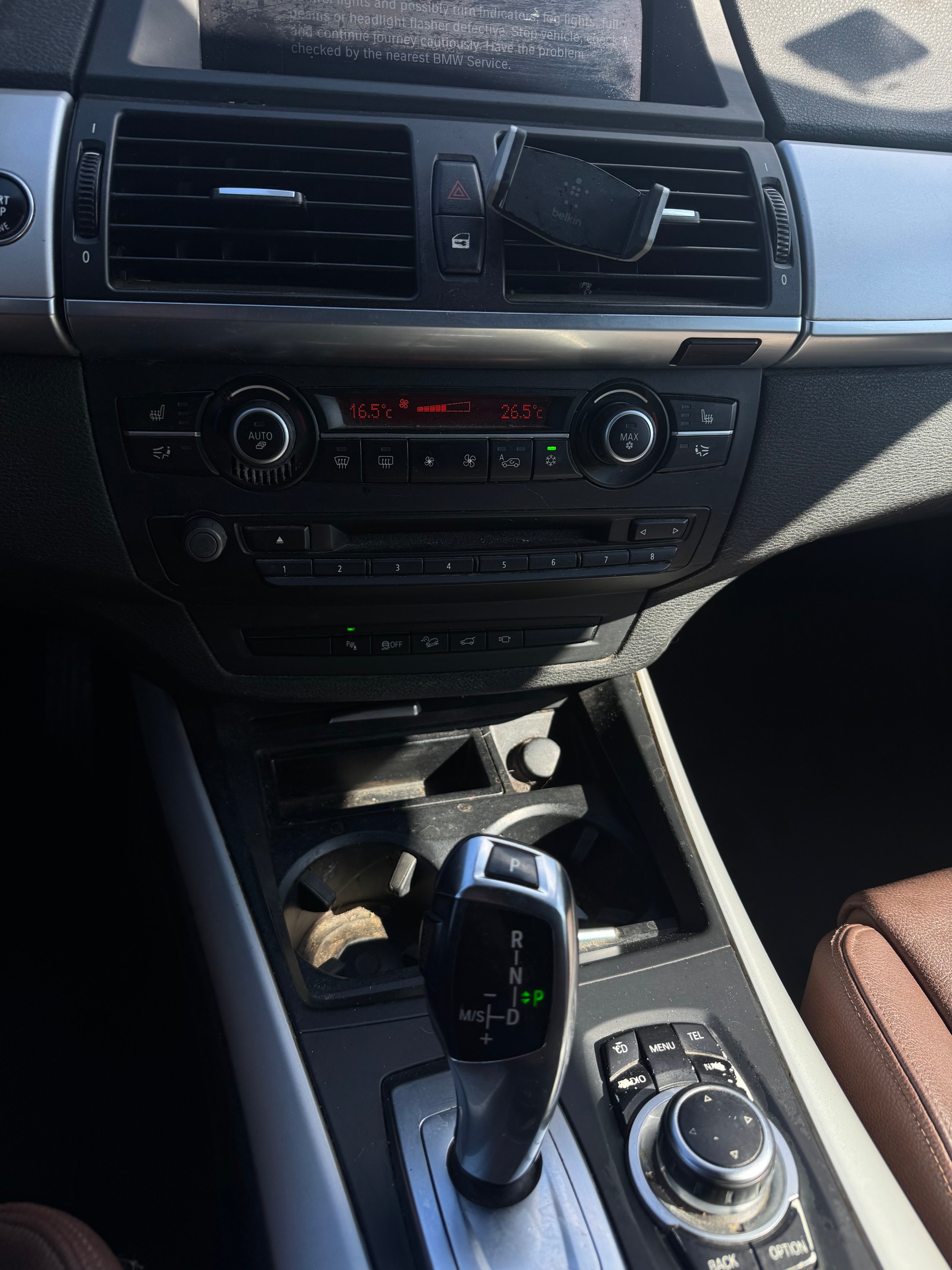 BMW X5 xDrive 30d Steptronic-image-18