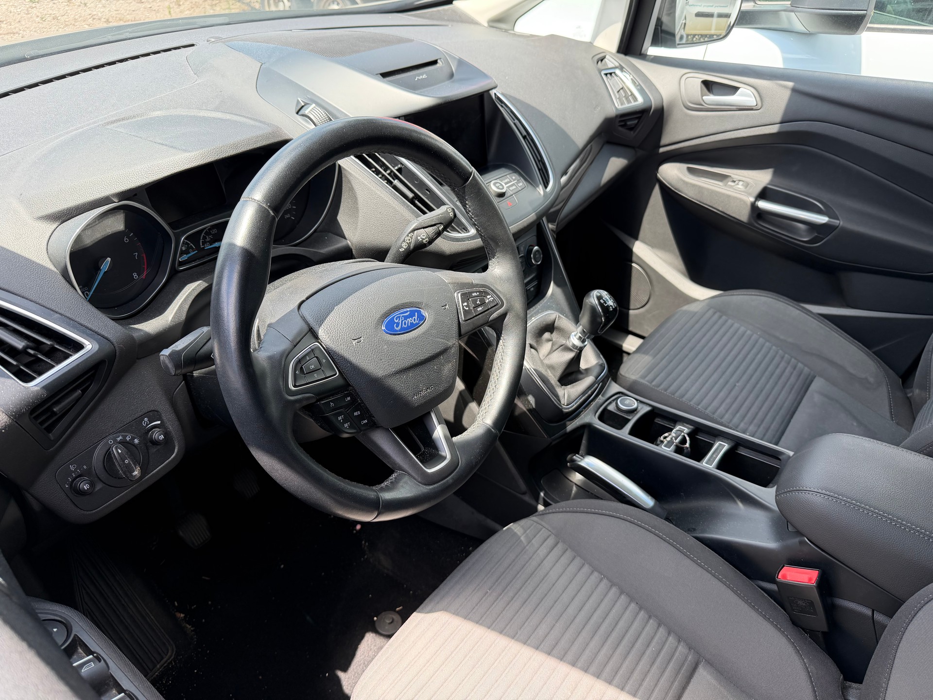 FORD C-Max 1.0 SCTi Sync Edition-image-6