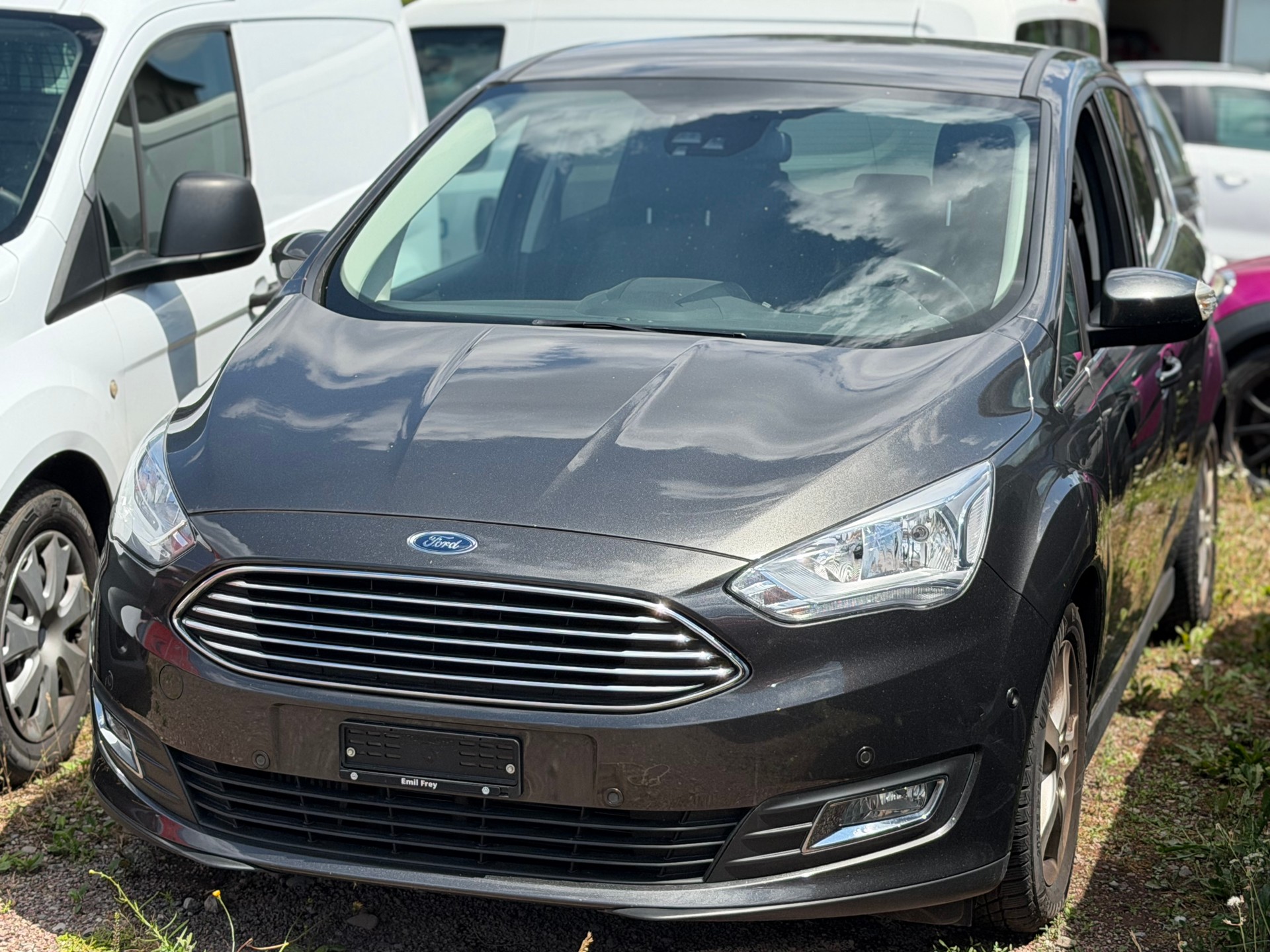 FORD C-Max 1.0 SCTi Sync Edition-image-2