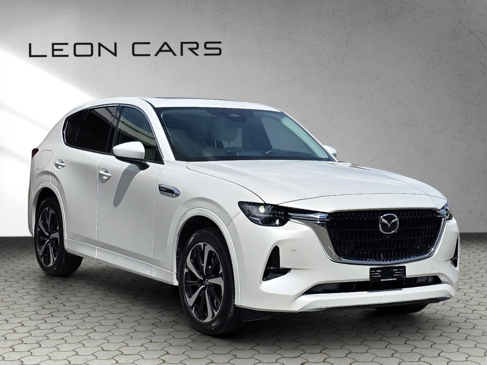 MAZDA CX-60 e-Skyactiv PHEV 327 AWD Takumi-image-2