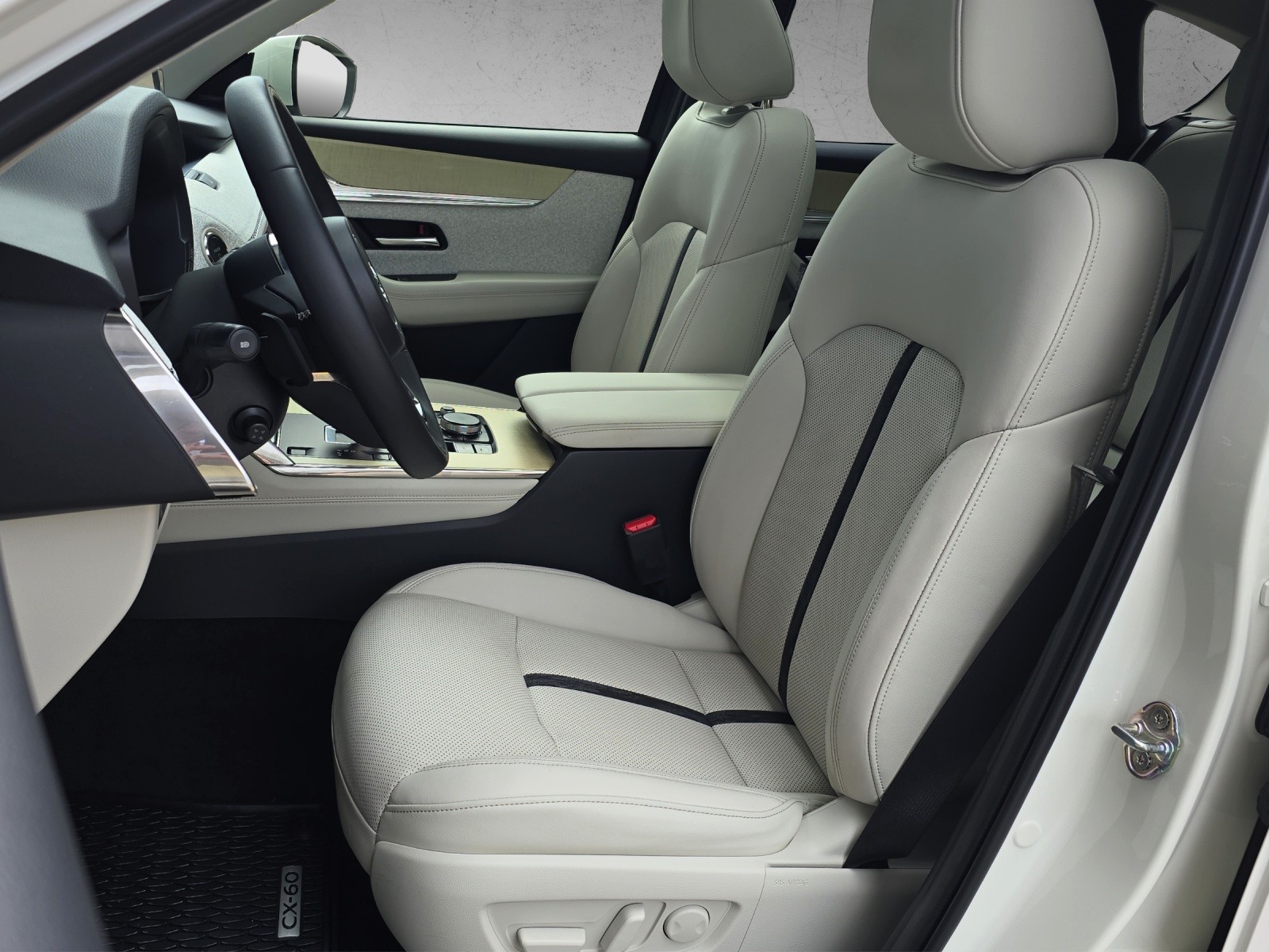 MAZDA CX-60 e-Skyactiv PHEV 327 AWD Takumi-image-9