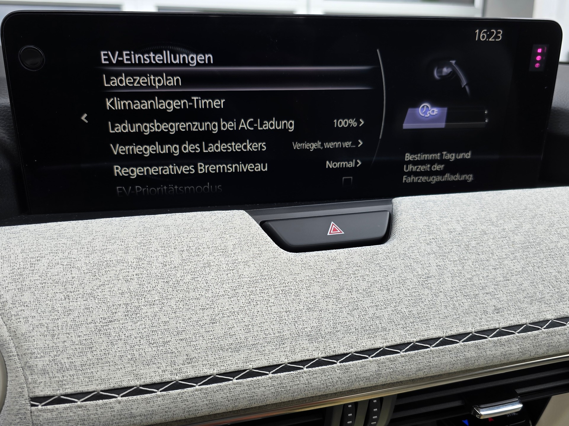 MAZDA CX-60 e-Skyactiv PHEV 327 AWD Takumi-image-25