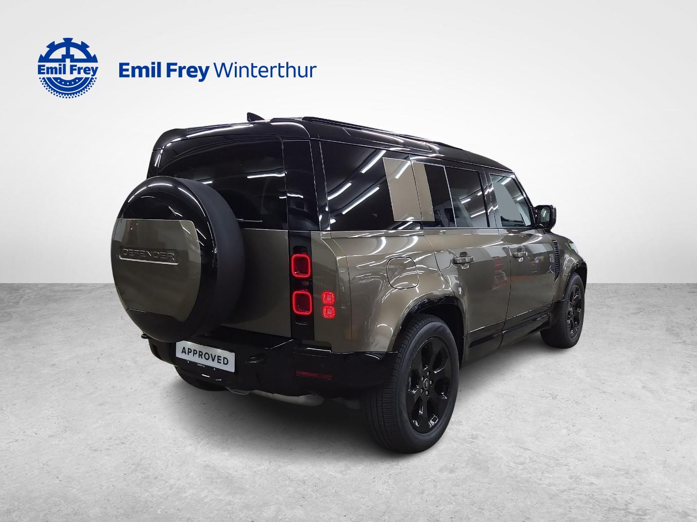LAND ROVER Defender 110 3.0 D I6 250 X-Dynamic SE-image-4