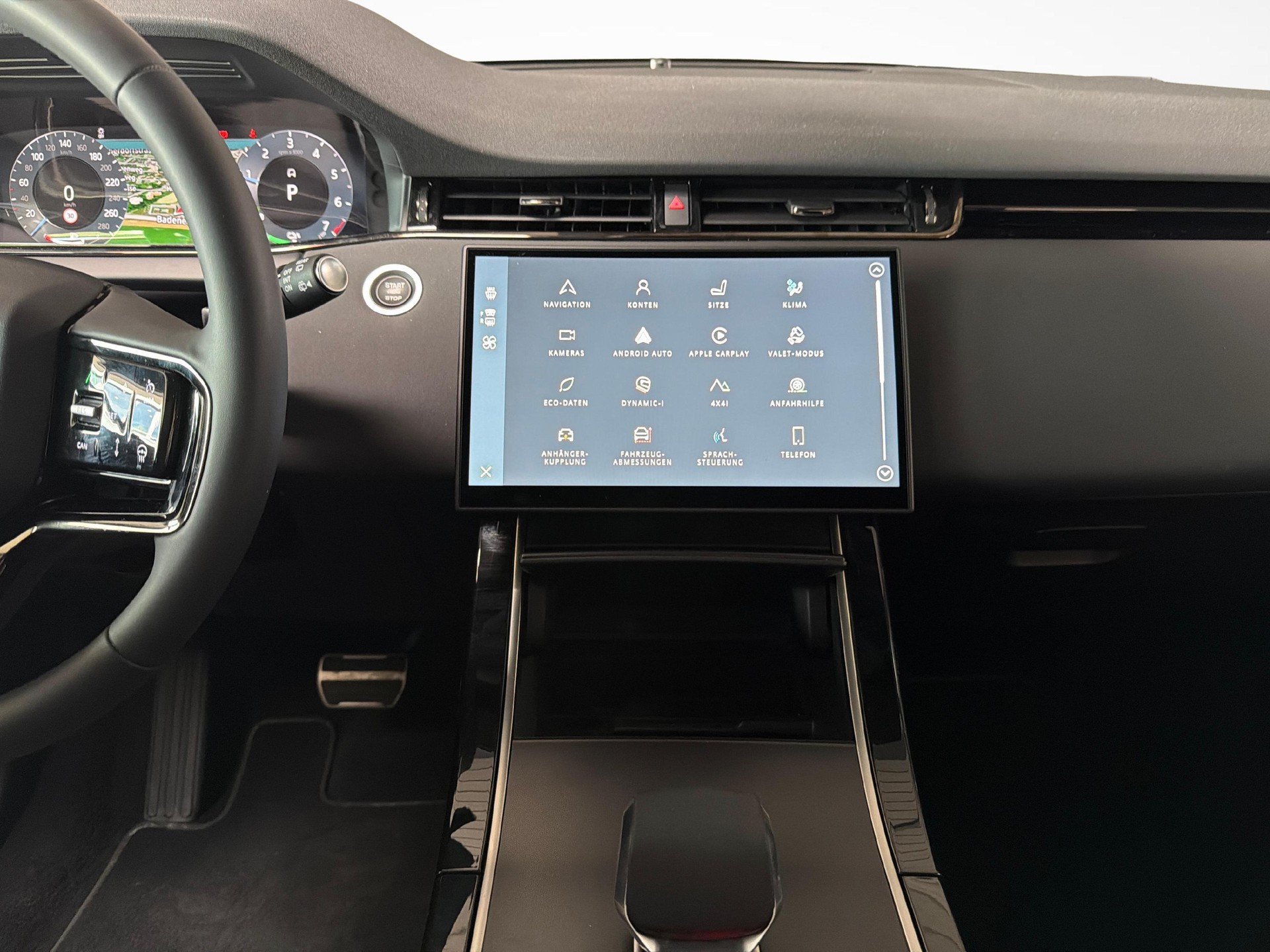 LAND ROVER Range Rover Evoque 1.5 T 270e Dynamic SE Plug In Hybrid-image-16