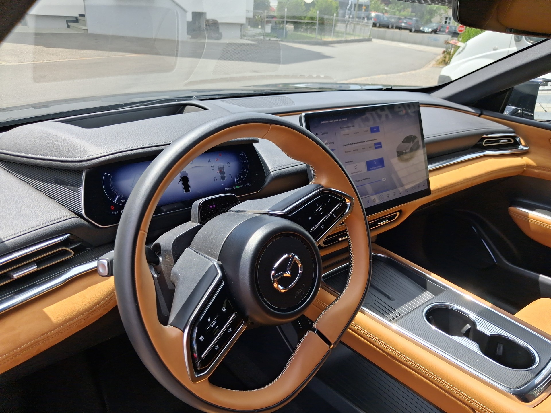 MAZDA 6e Long Range Takumi Plus-image-6