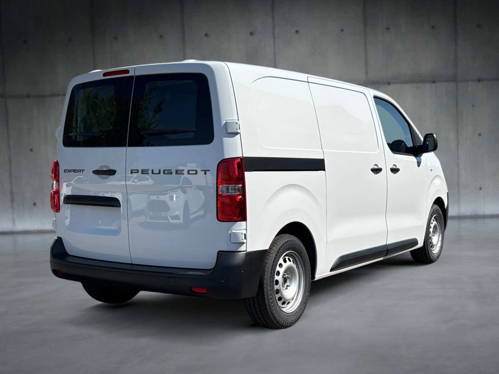 PEUGEOT Expert 1.5 BlueHDi 120 S&S Standard-image-2