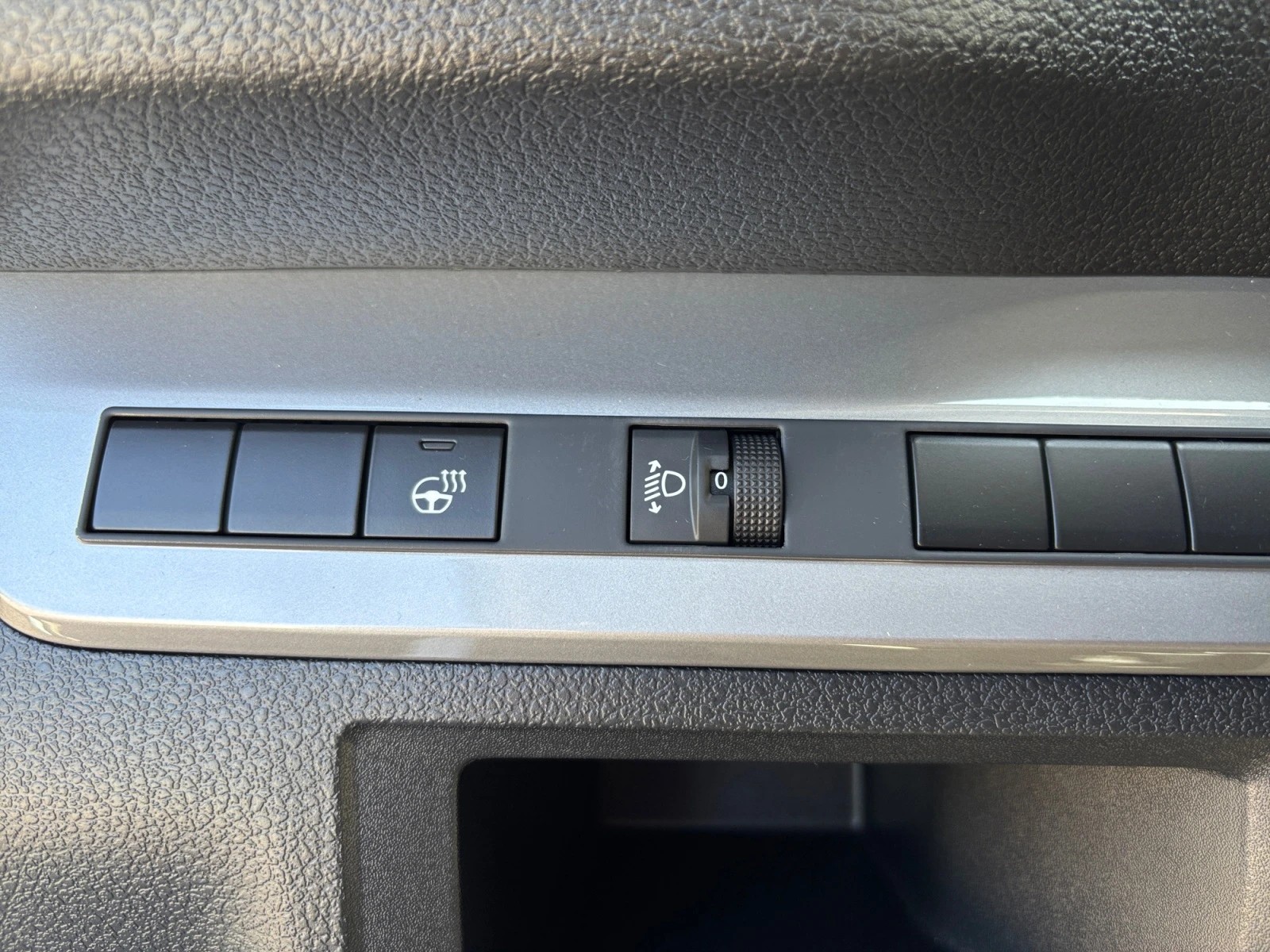 PEUGEOT Expert 1.5 BlueHDi 120 S&S Standard-image-12
